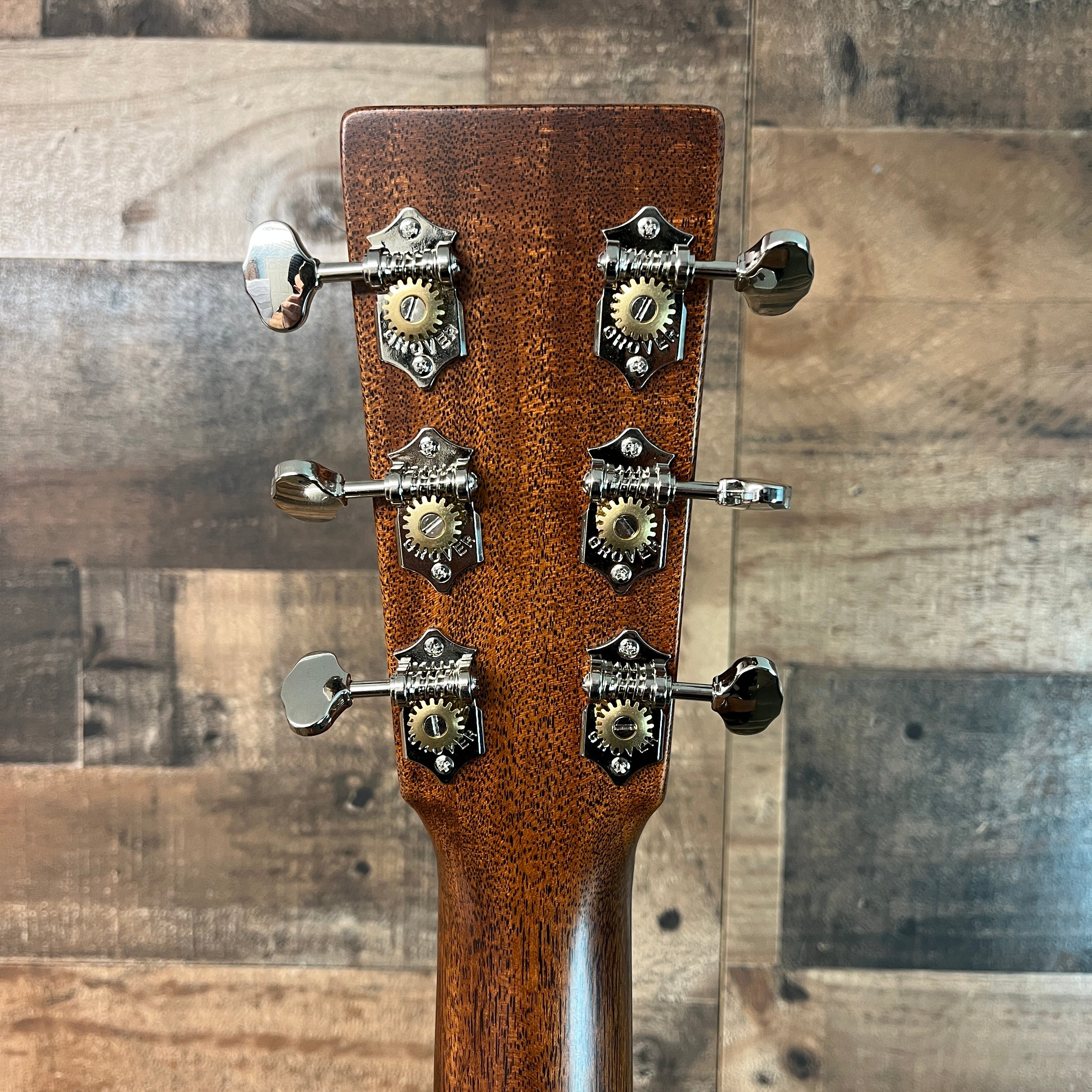 D-18 Satin, 2025 Model, Natural, Hardcase, 738