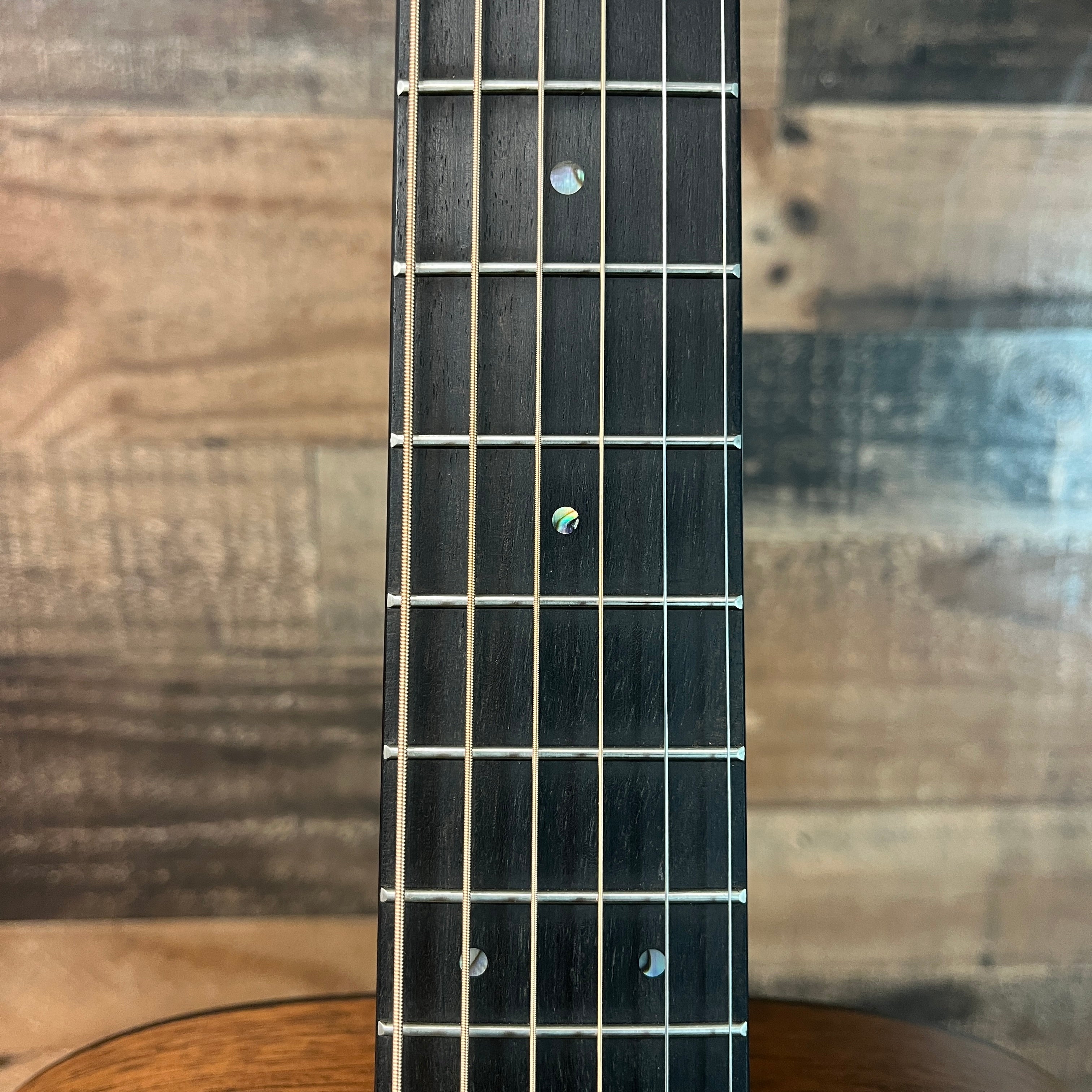 D-18 Satin, 2025 Model, Natural, Hardcase, 738