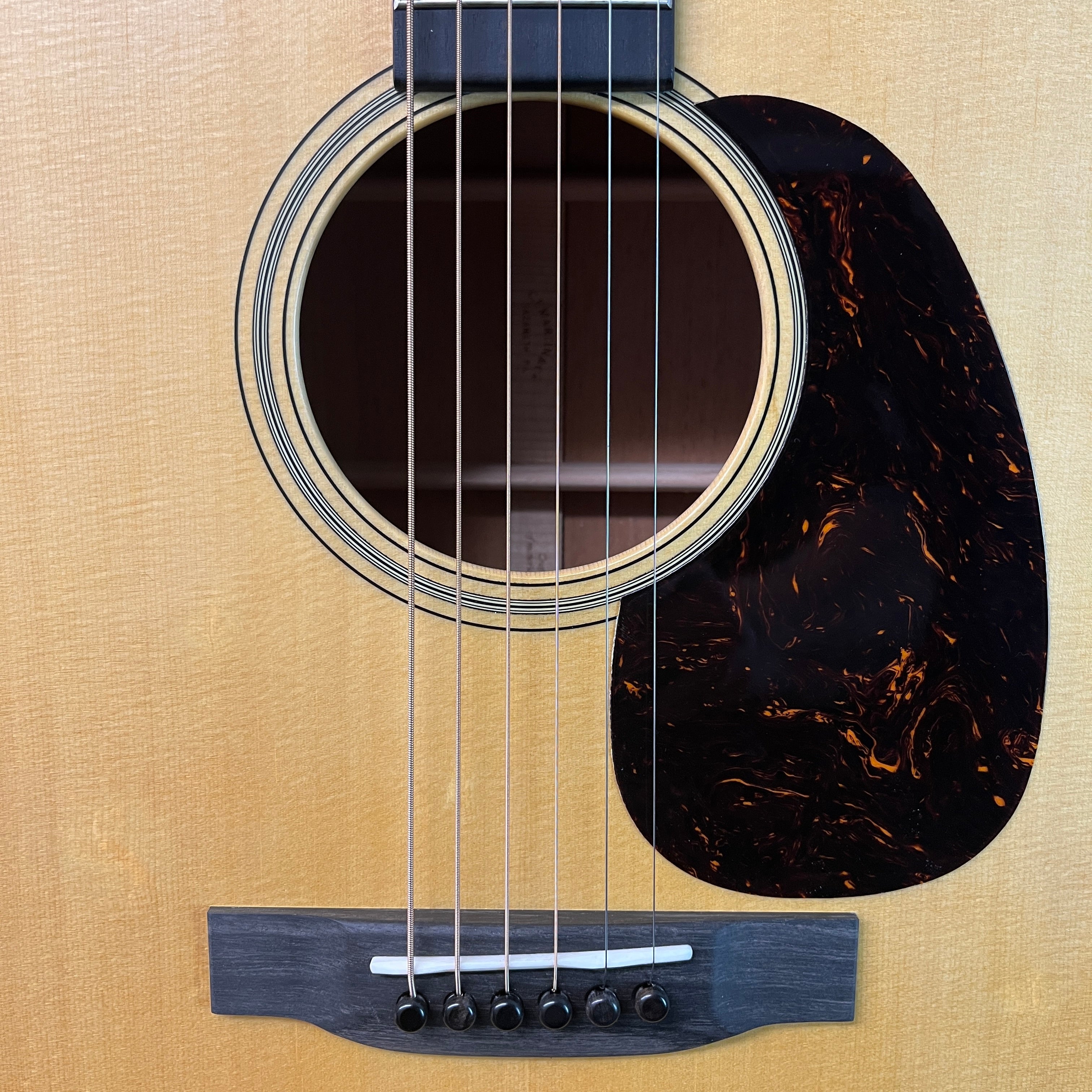 D-18 Satin, 2025 Model, Natural, Hardcase, 738