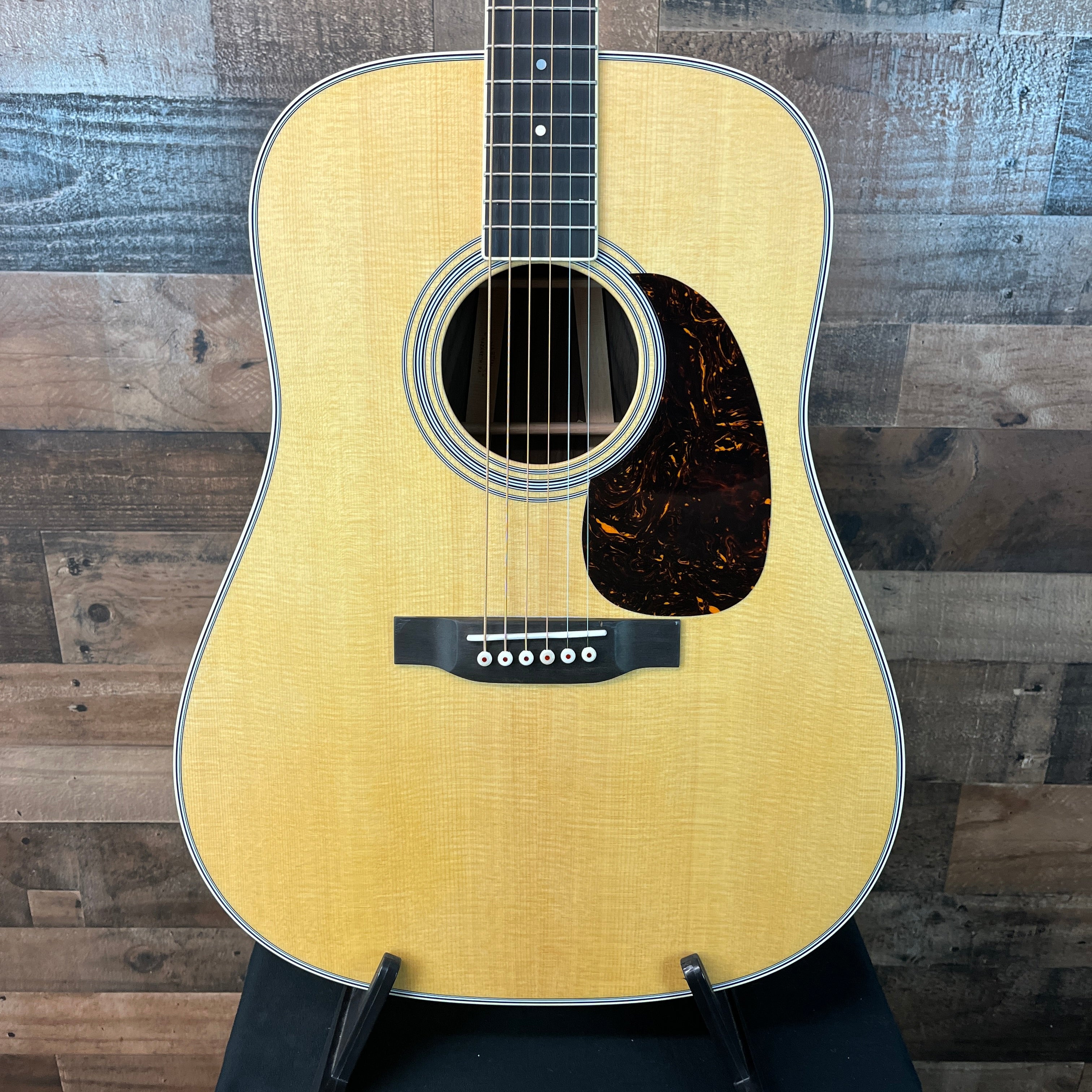 Martin D-35, 2025 Model, Natural, Hardcase, 658
