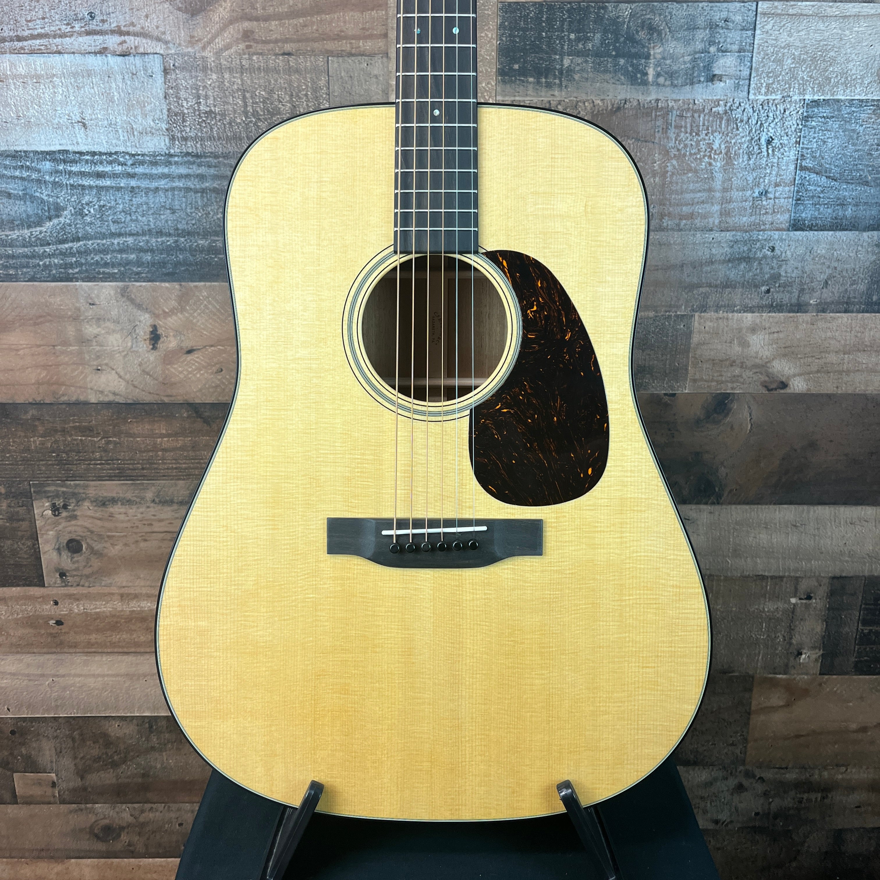 D-18 Standard Series, 2025 Model, Acoustic Guitar, Natural, Hard Case, 055