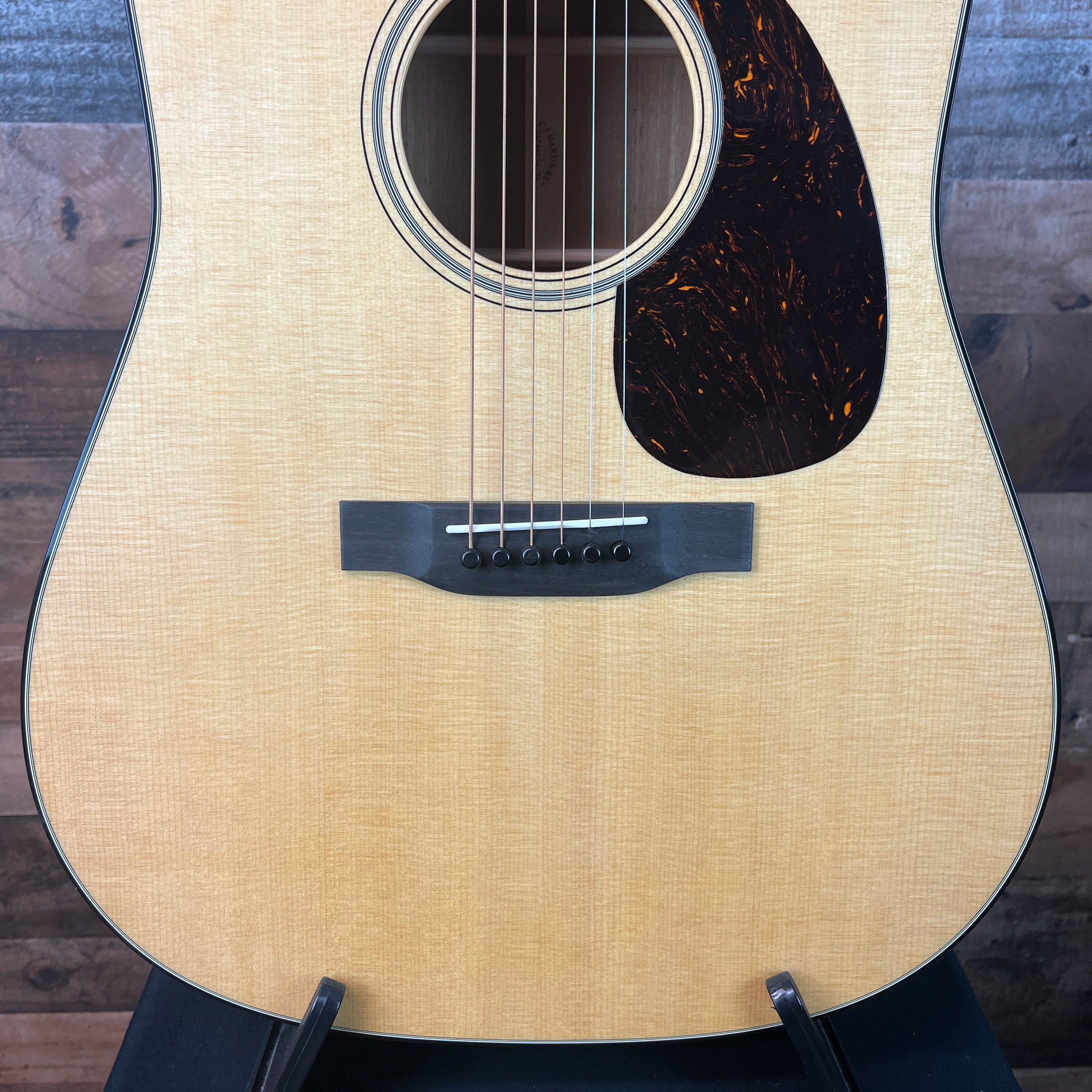D-18 Standard Series, 2025 Model, Acoustic Guitar, Natural, Hard Case, 055