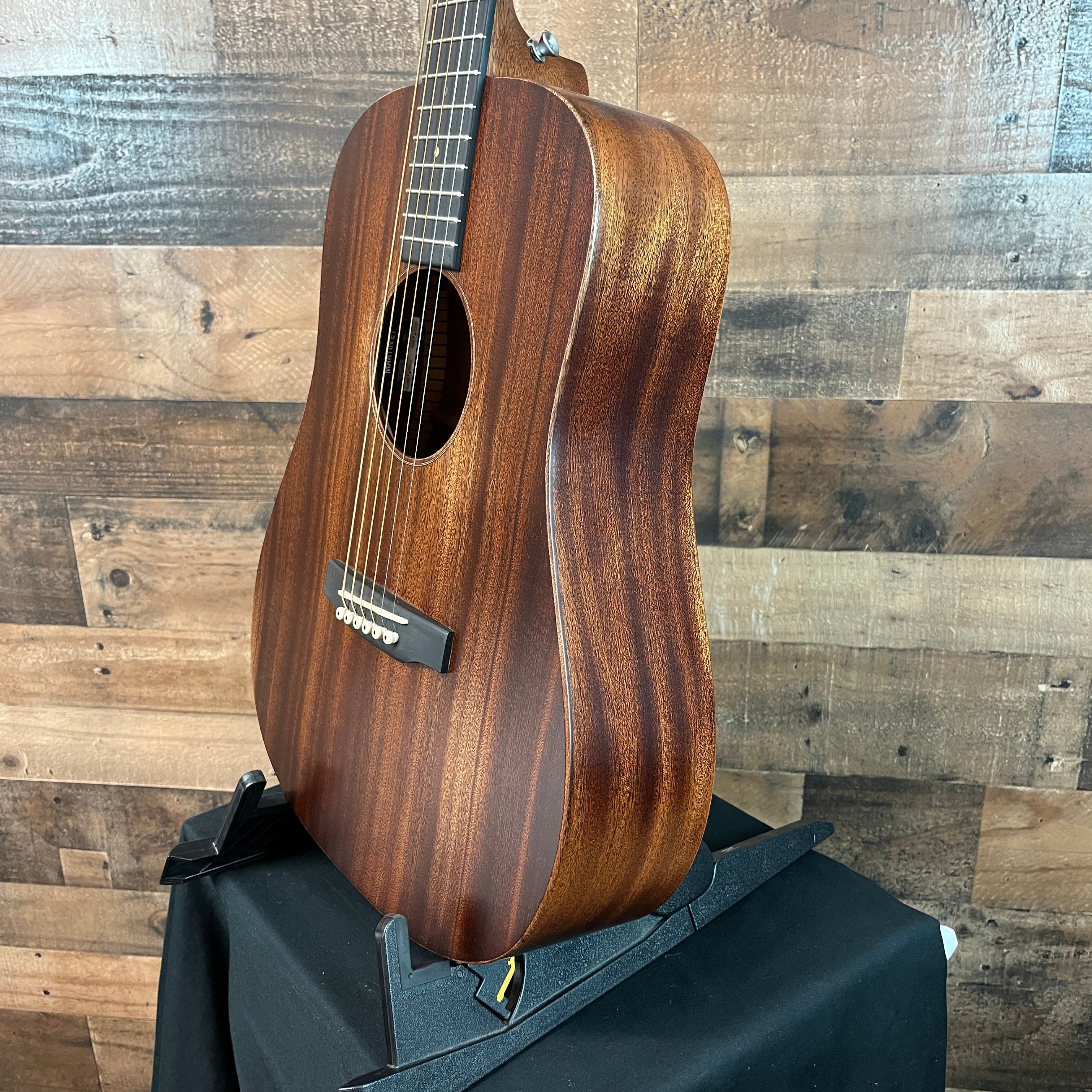 Martin DJR-E StreetMaster 2025, Soft Case, 430
