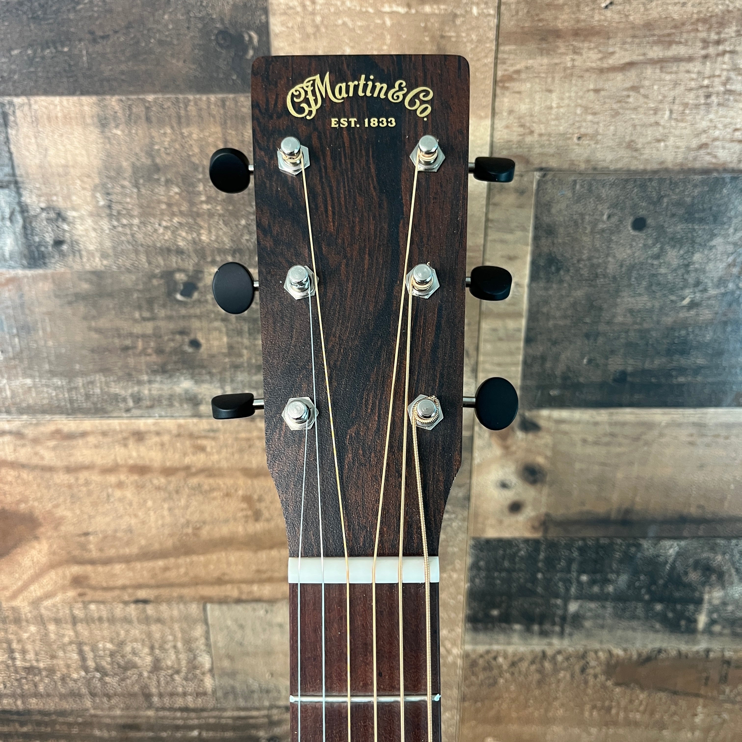 Martin 000-JRE SAPELE, Left Handed, 2025 Model, Natural, 309