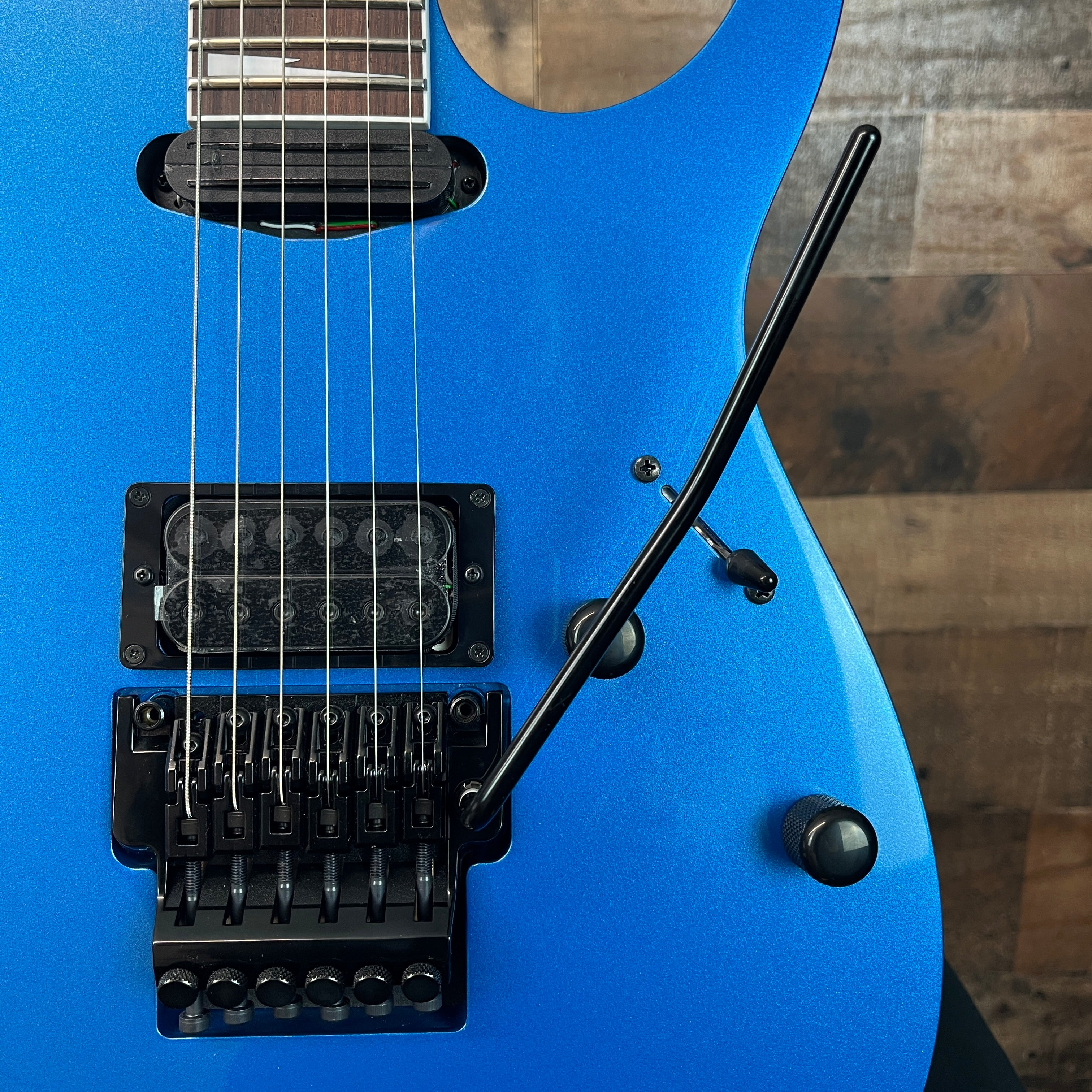 Genesis Collection RG565R Electric Guitar, Electric Blue, 499