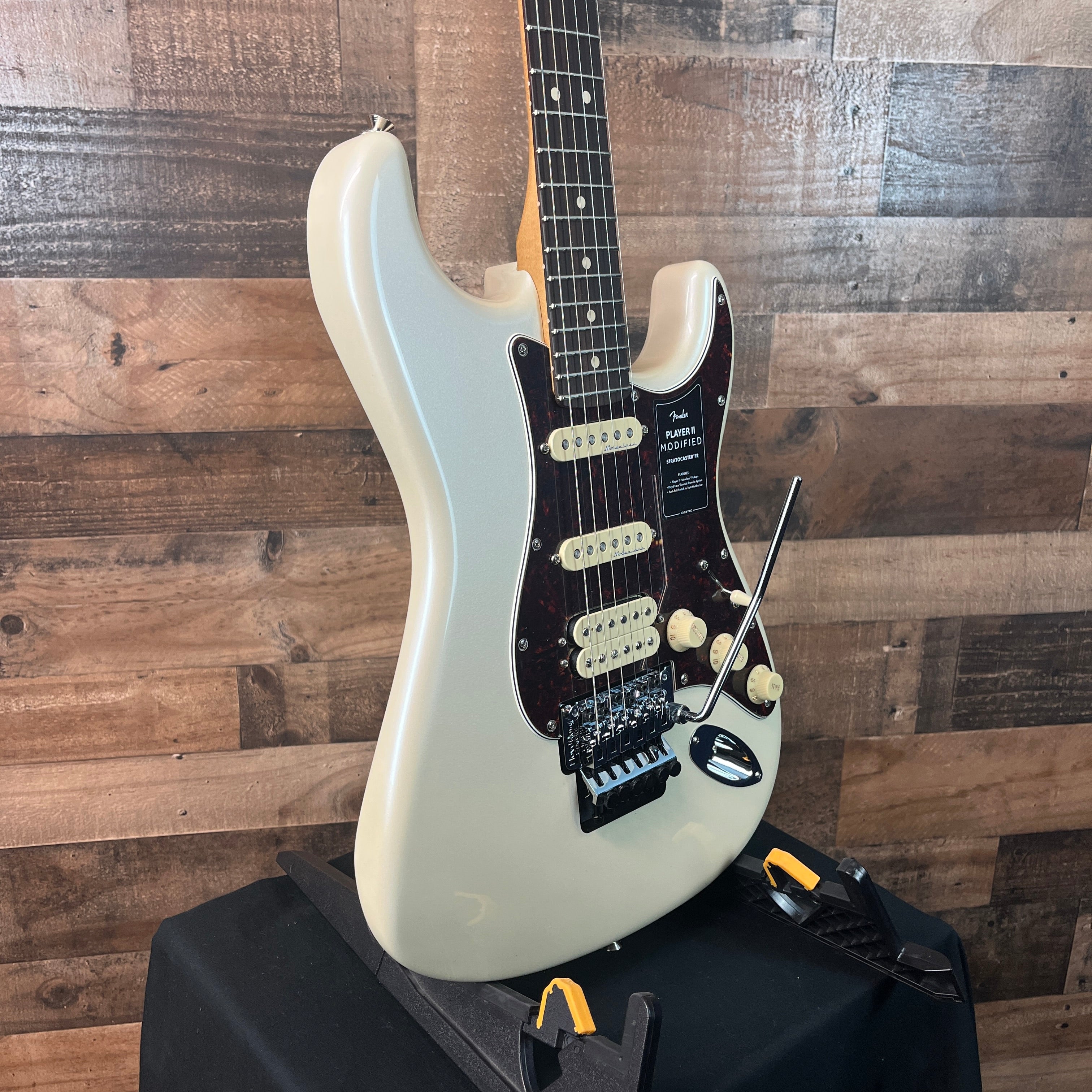 Player II Modified Stratocaster HSS Floyd Rose Electric Guitar, Olympic Pearl, Gig Bag, 579