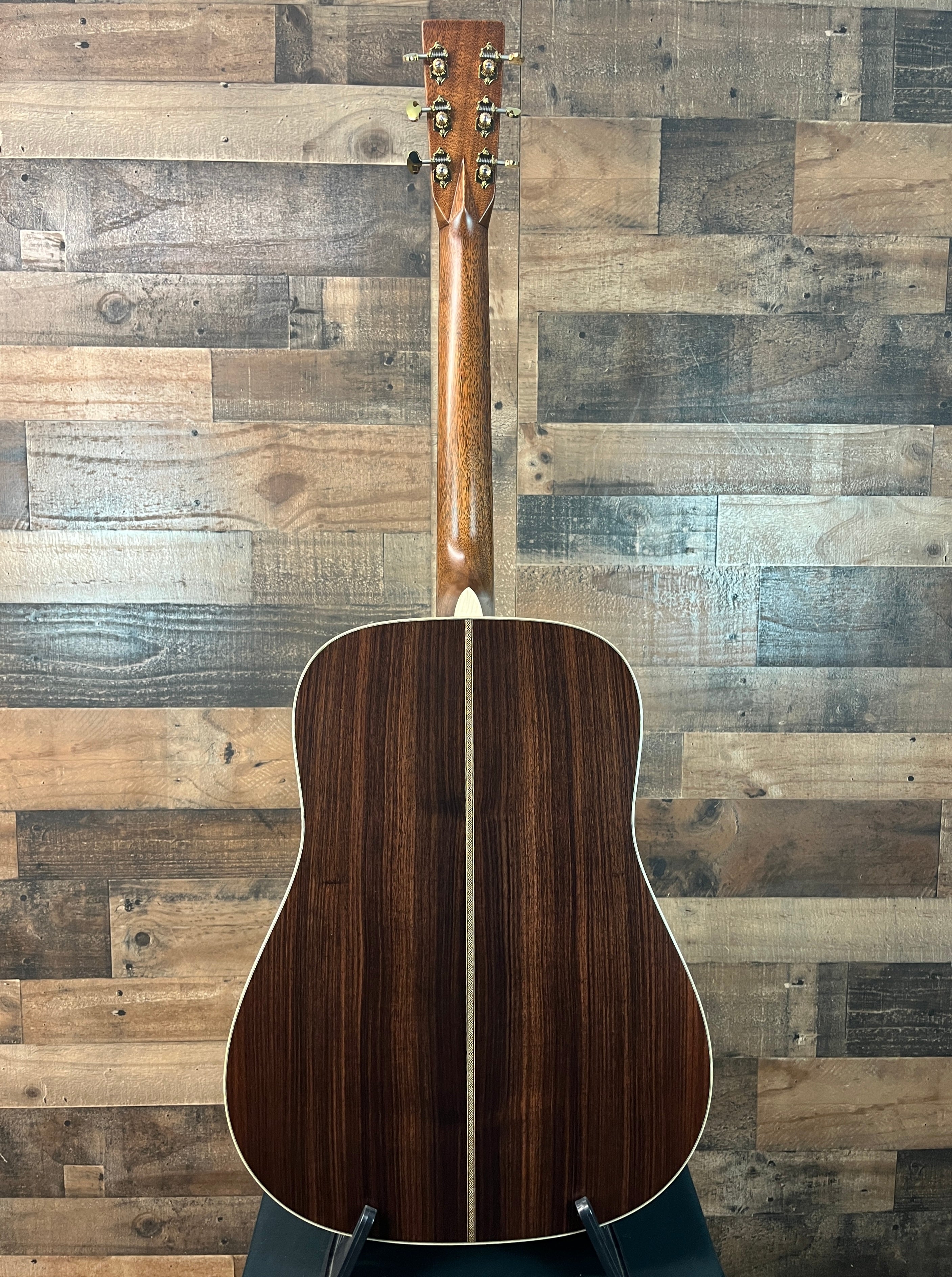 Martin D-28 Modern Deluxe 2025 - Natural, Hard Case, #137