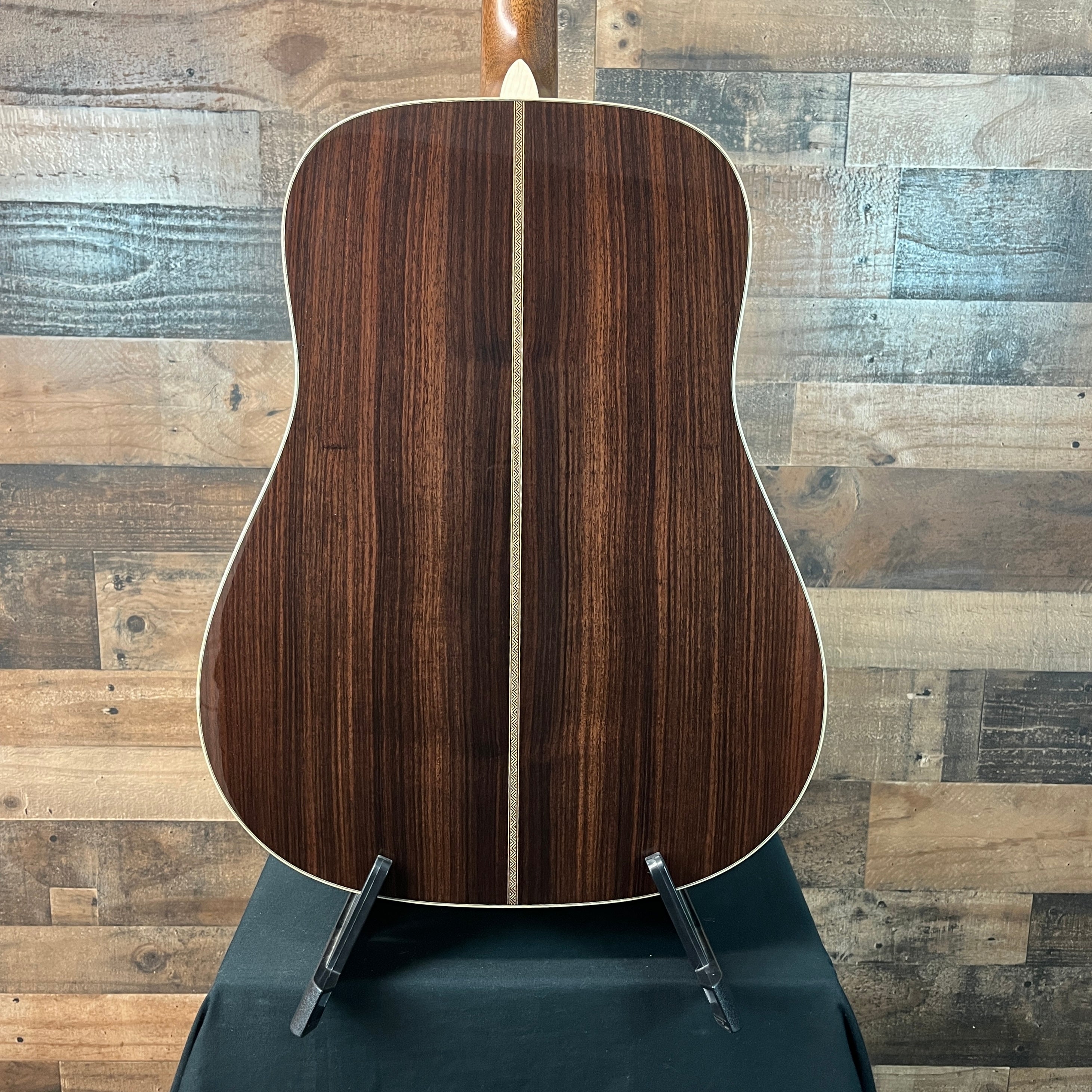 Martin D-28 Modern Deluxe 2025 - Natural, Hard Case, #137