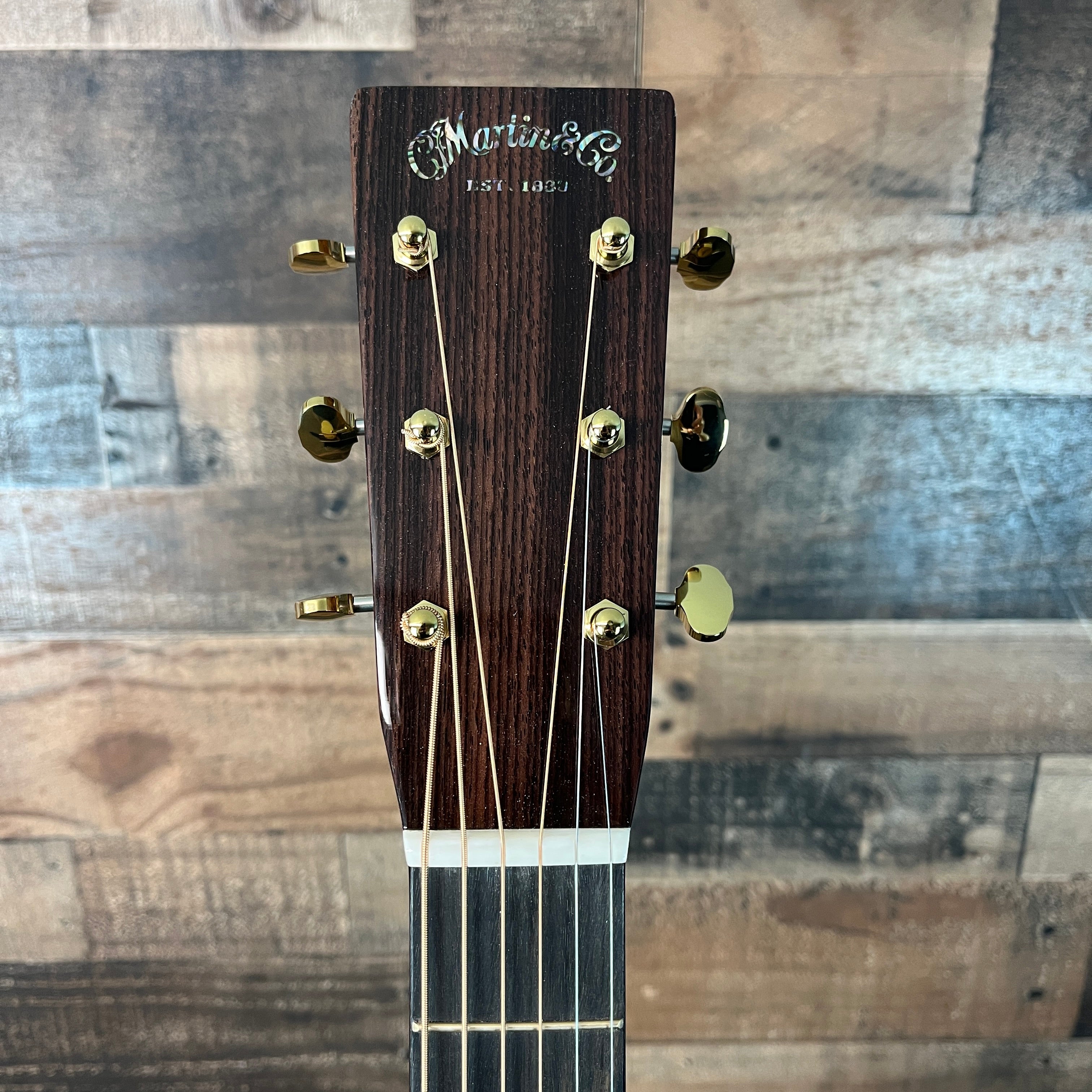 Martin D-28 Modern Deluxe 2025 - Natural, Hard Case, #137