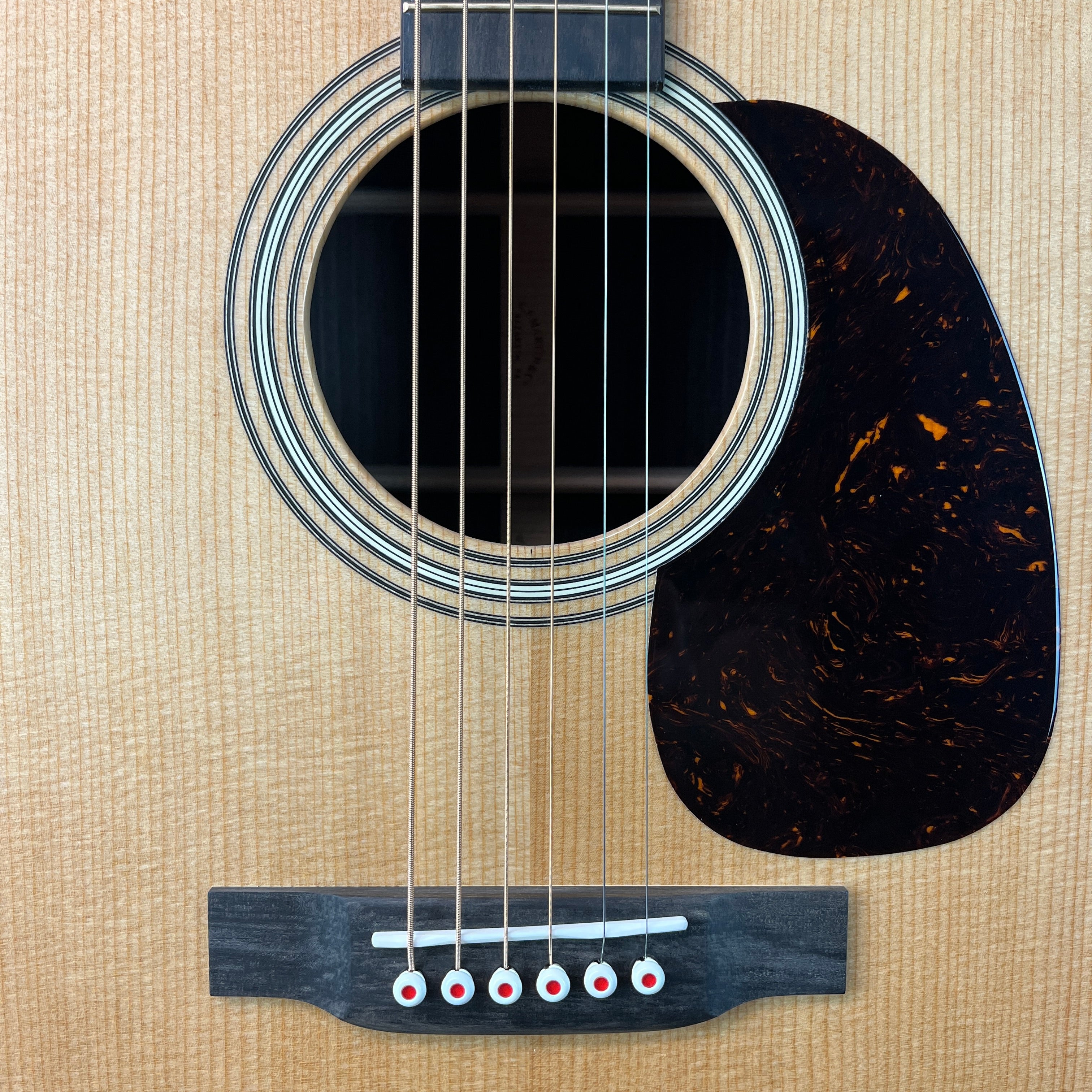 Martin D-28 Modern Deluxe 2025 - Natural, Hard Case, #137