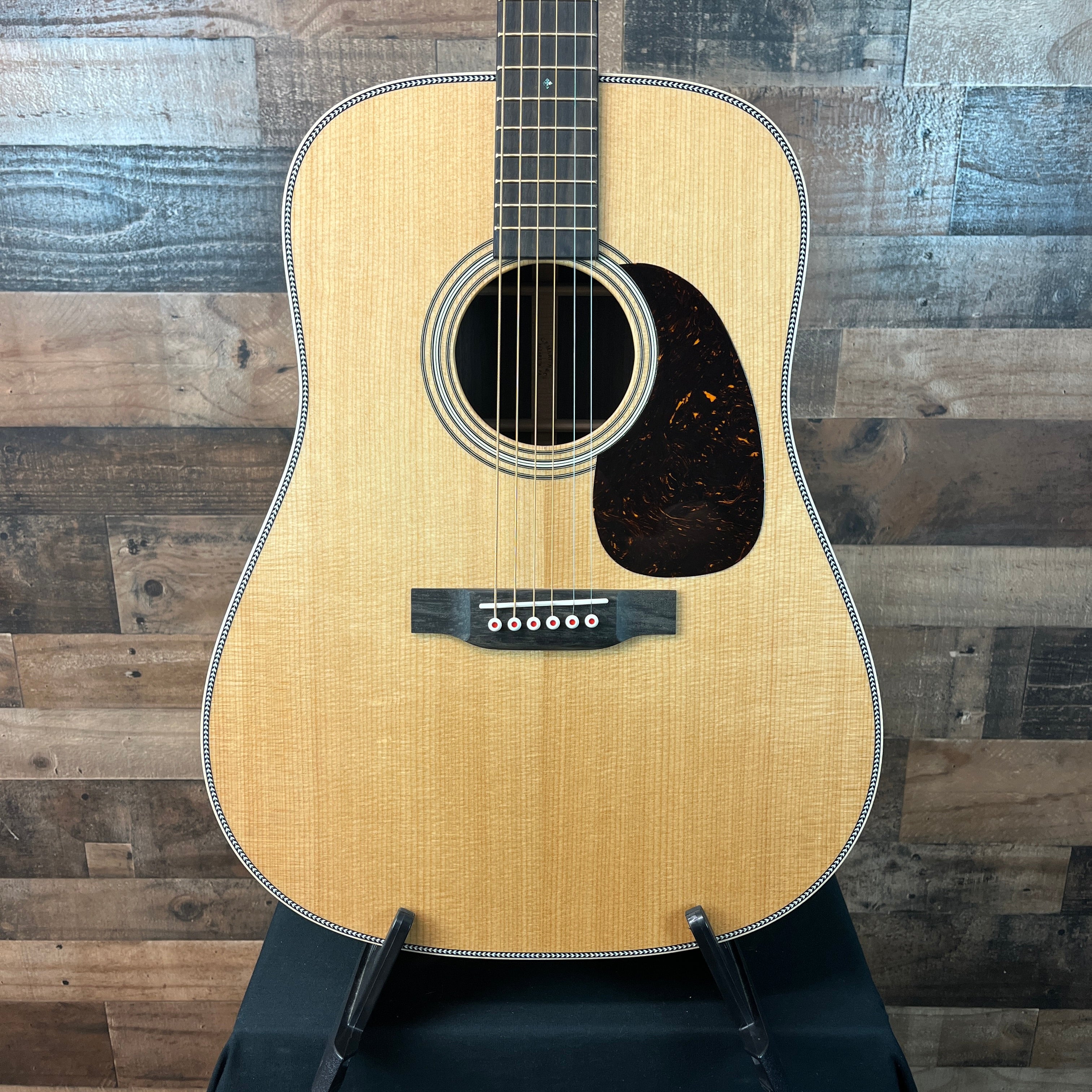 Martin D-28 Modern Deluxe 2025 - Natural, Hard Case, #137