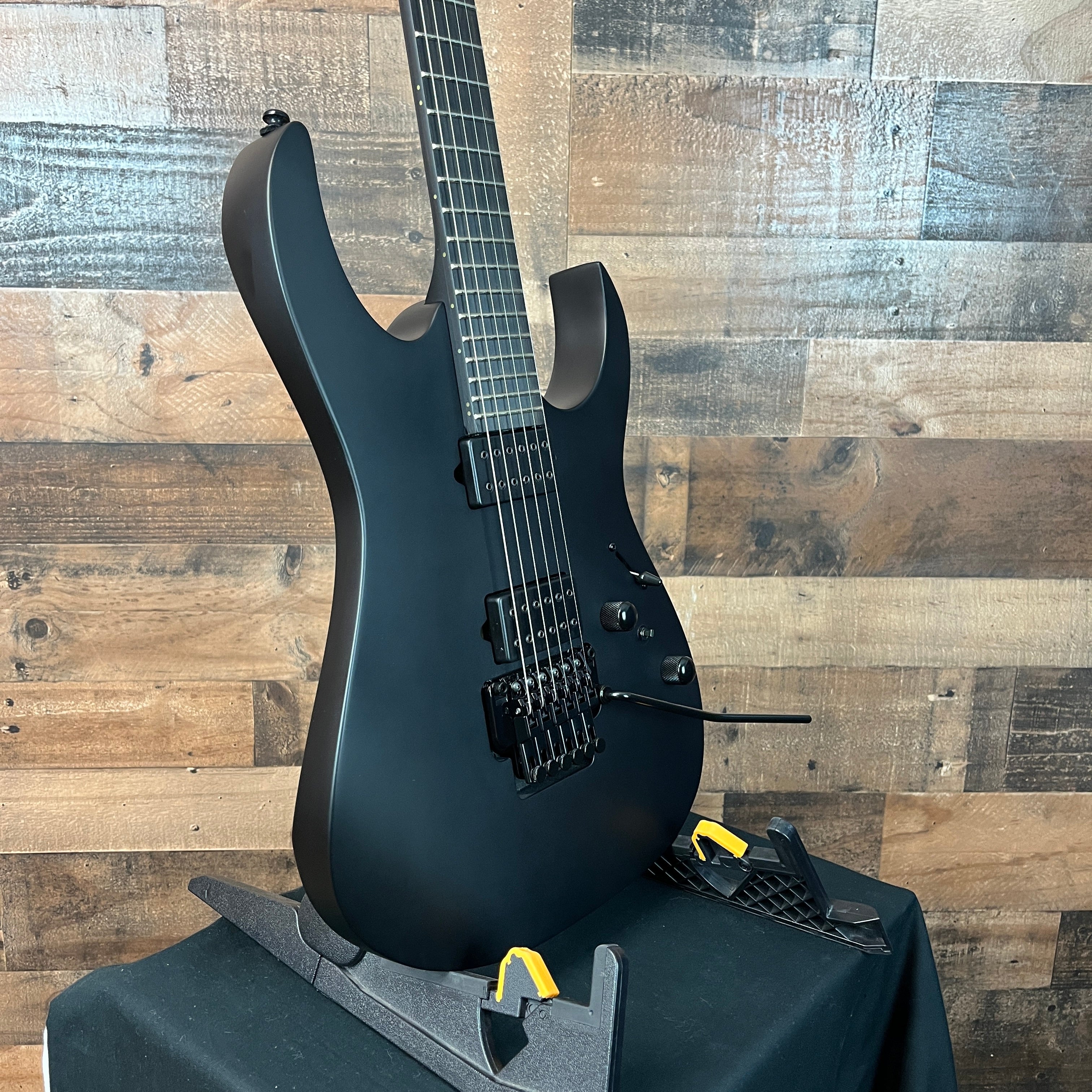Ibanez Iron Label RGRB620 Electric Guitar - Black, 644