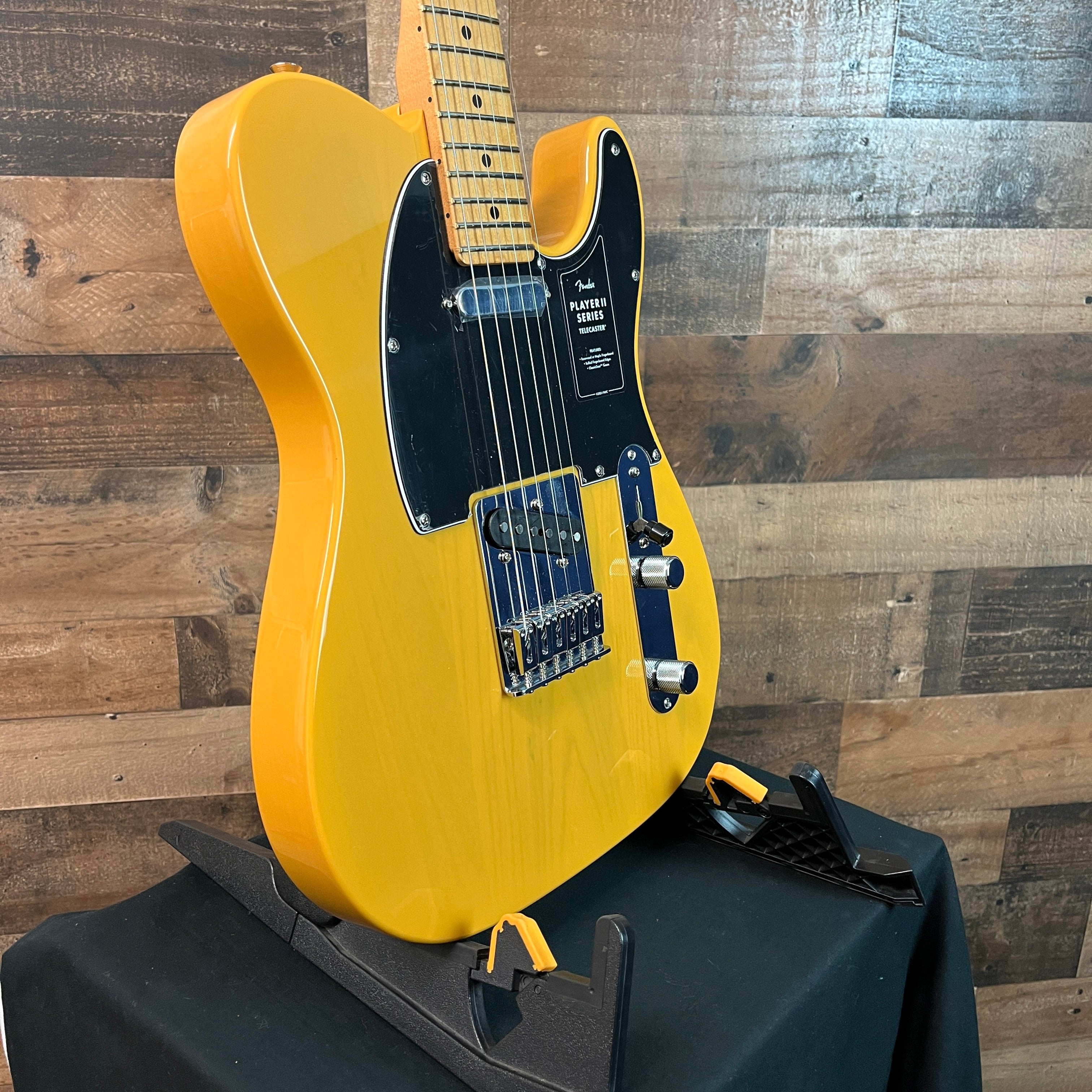 Fender Player II Telecaster Electric Guitar - Butterscotch Blonde, 968