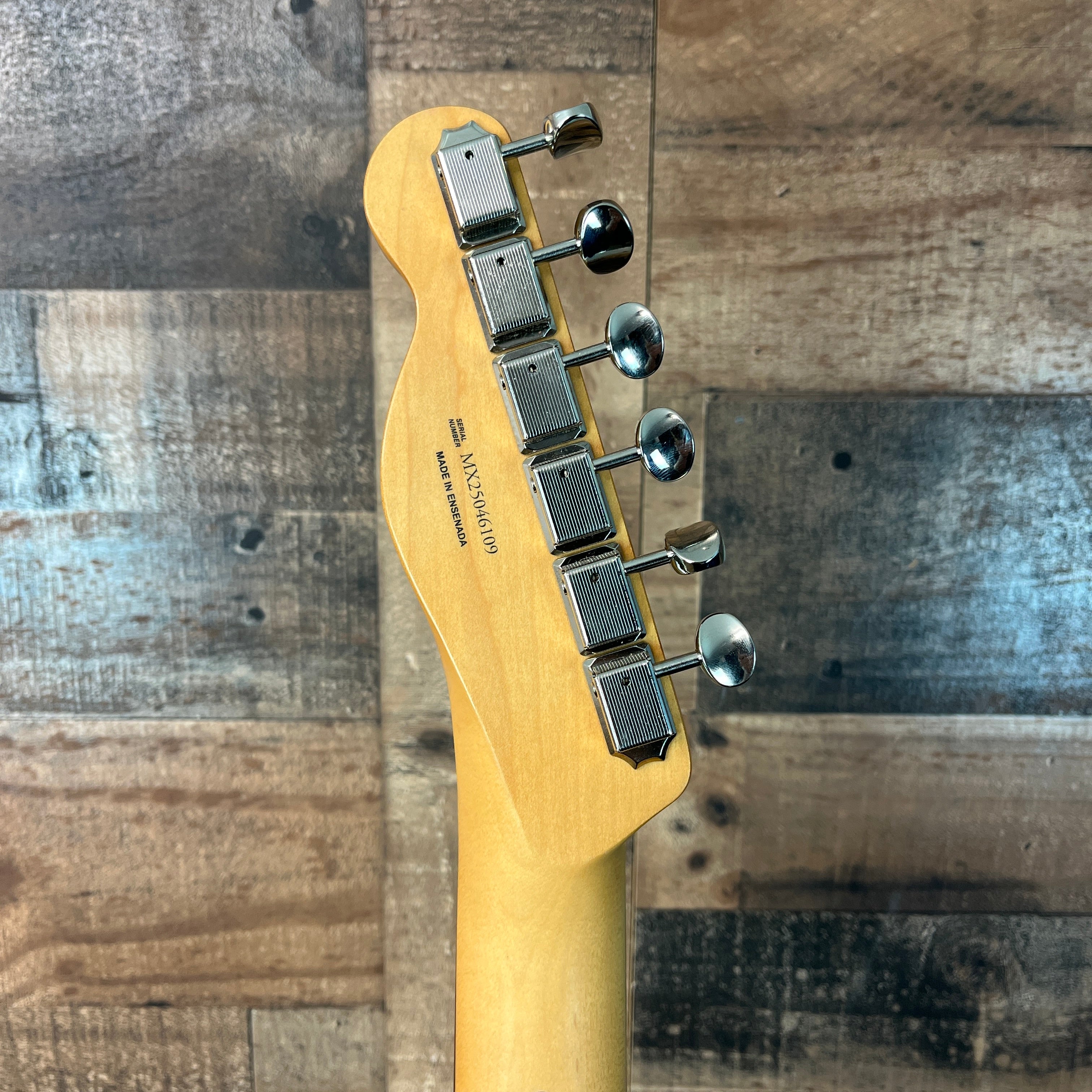 Fender Player II Telecaster Electric Guitar - Limited-edition Sparkle 3-color Sunburst, #109