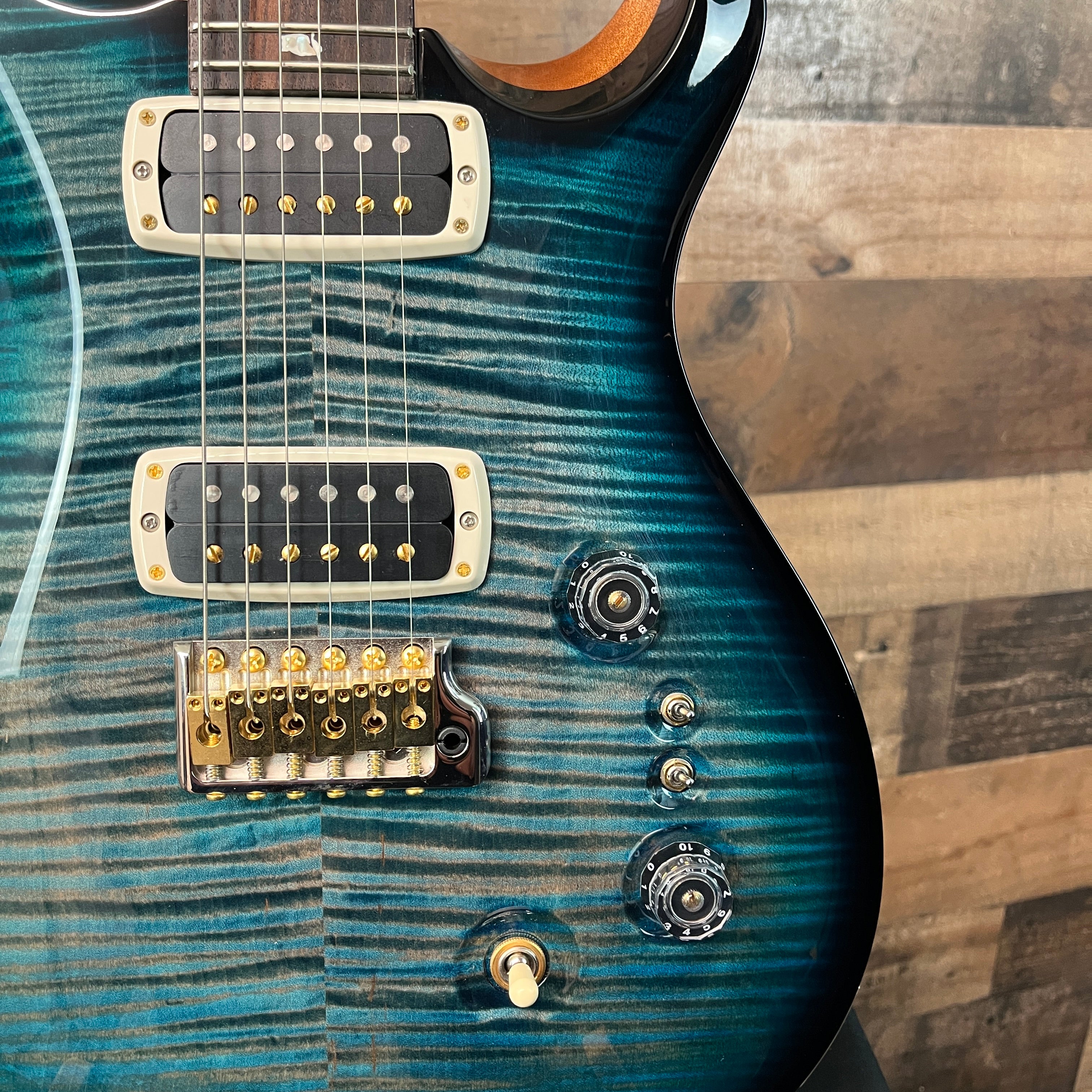 Custom 24-08 Electric Guitar, 10-top, BLEM, Custom Color, Aquableux, Smoke Wrap Burst, Natural Back, Hardcase, 203