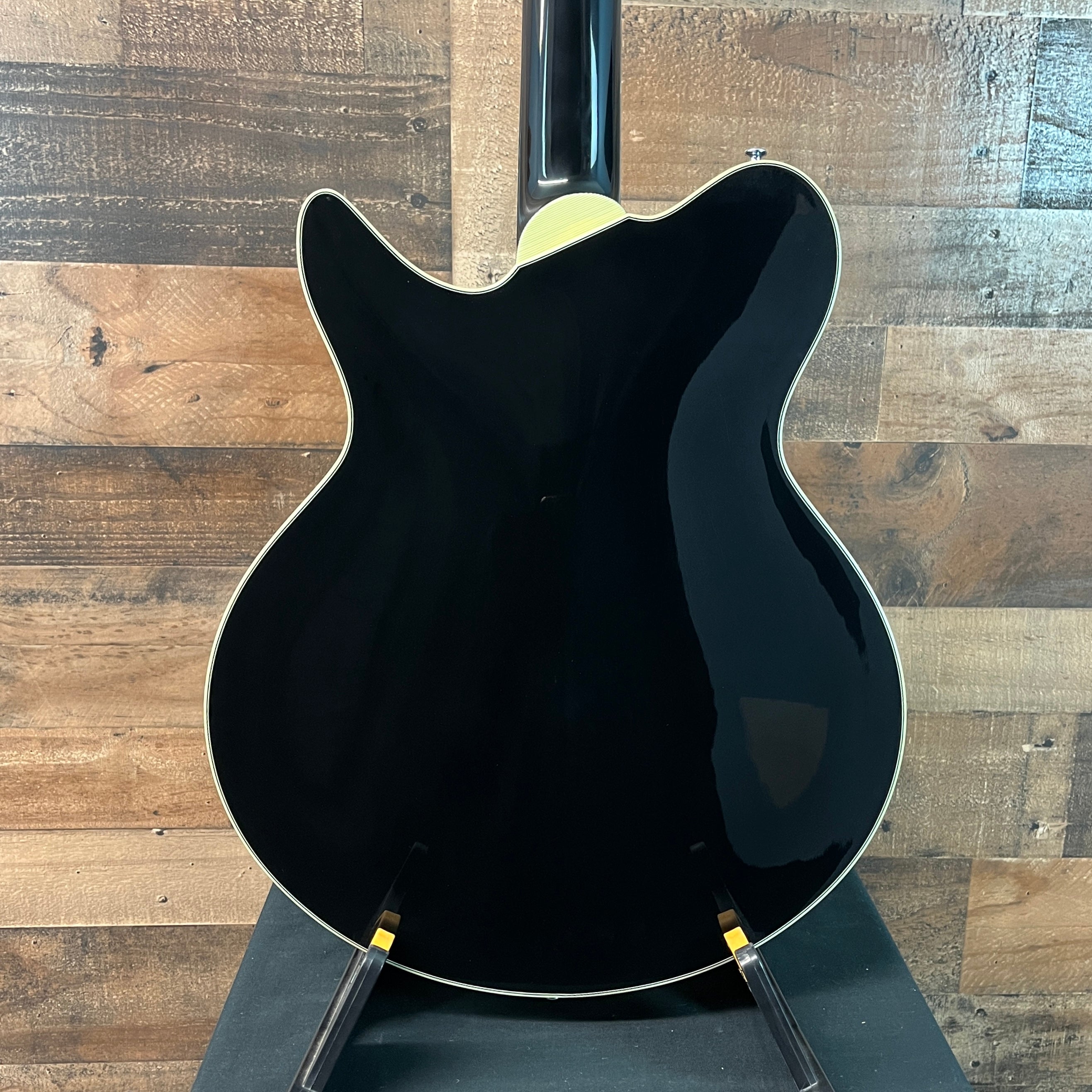 Eastman Guitars Romeo NYC Semi-hollowbody Electric Guitar - Black, 392