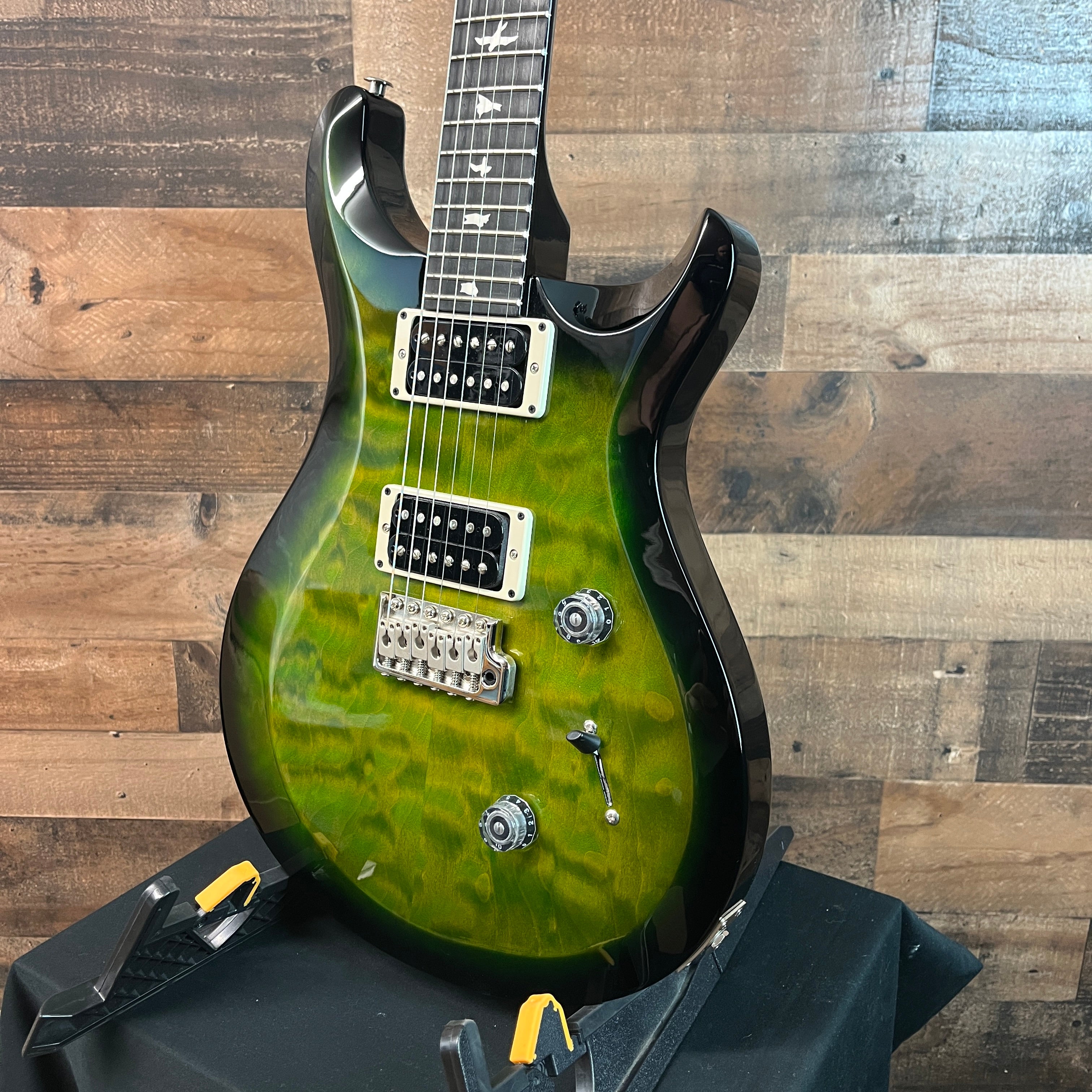 S2 Custom 24 Electric Guitar, Eriza Verde Smokeburst, Gig Bag, 515