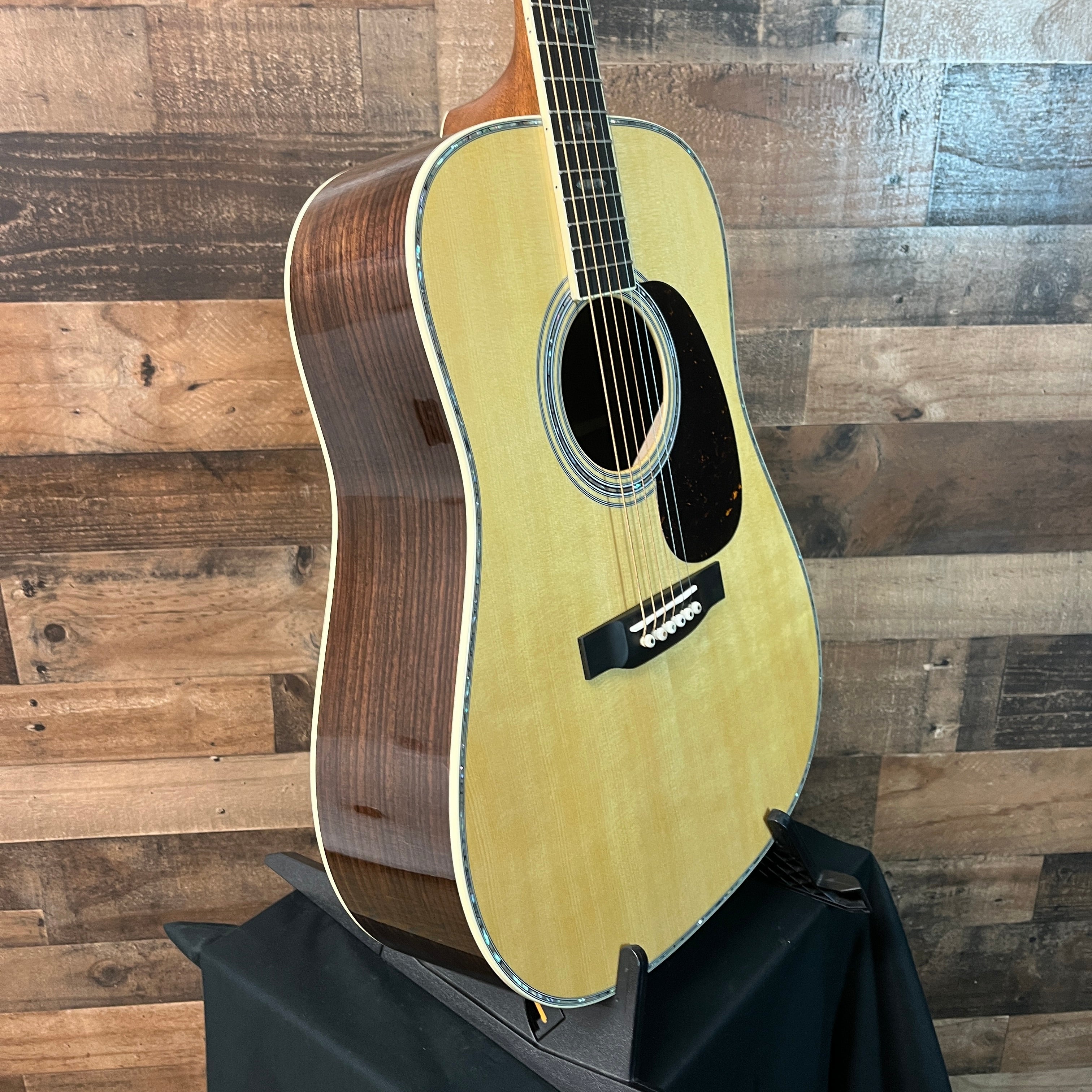 D-41 Standard Series Acoustic Guitar 2025 Model, Natural Aging Toner, Hardcase, 679