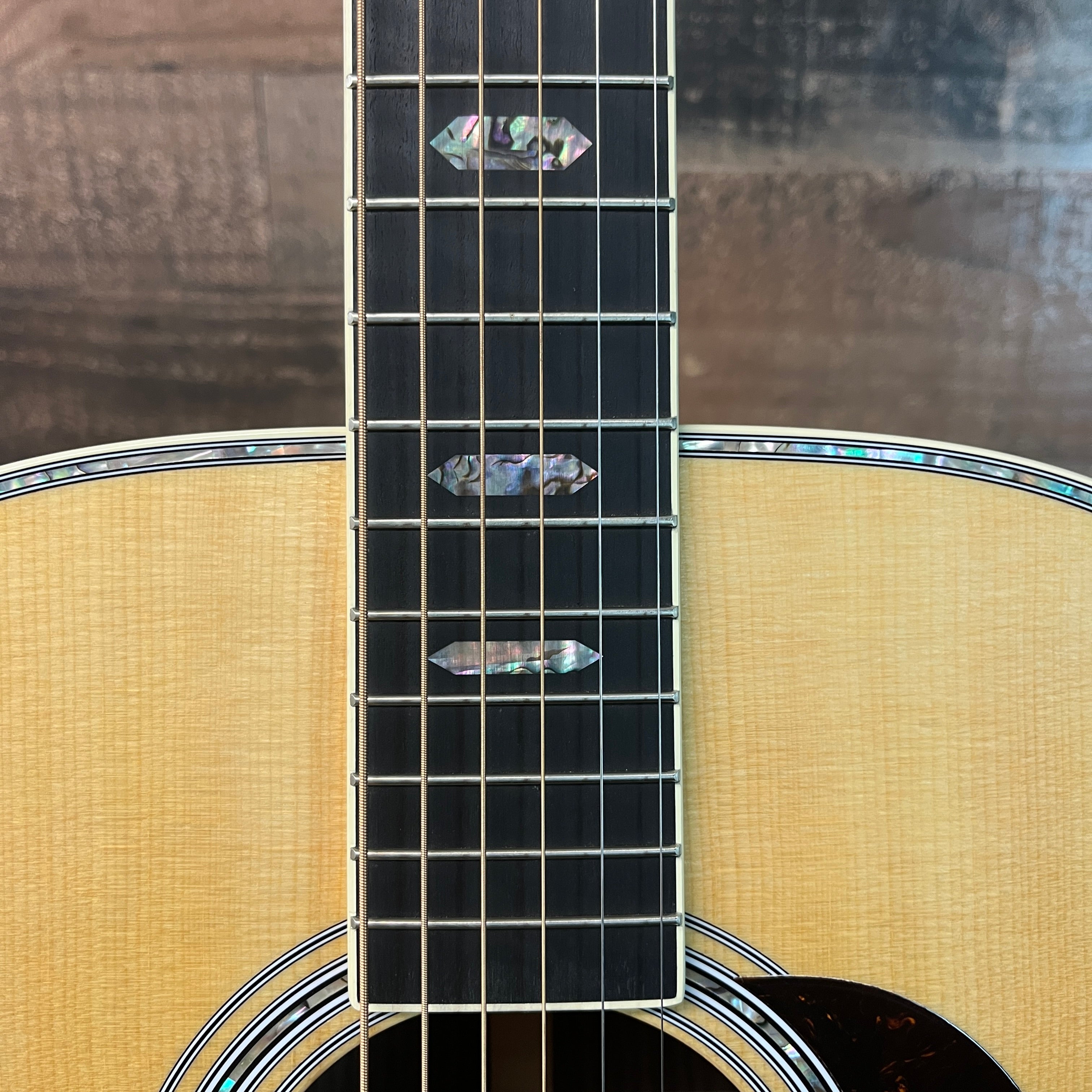 D-41 Standard Series Acoustic Guitar 2025 Model, Natural Aging Toner, Hardcase, 679
