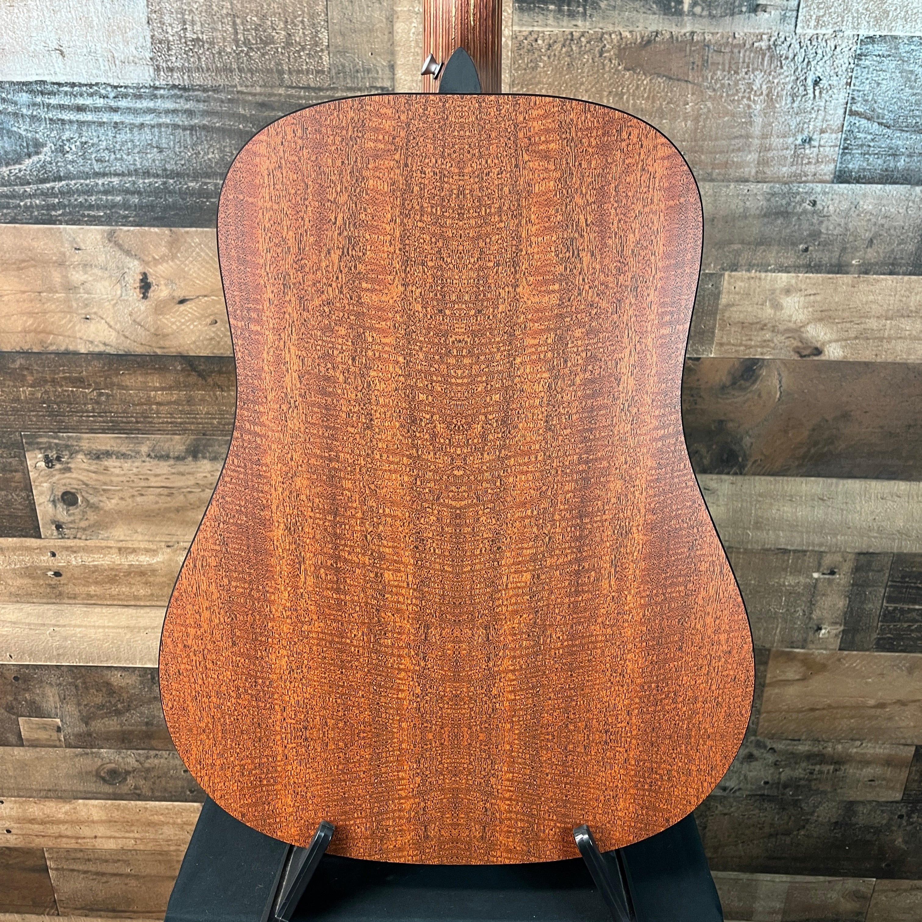 D-X1E Mahogany Acoustic-electric Guitar, Figured Mahogany Pattern, Soft Case, 697