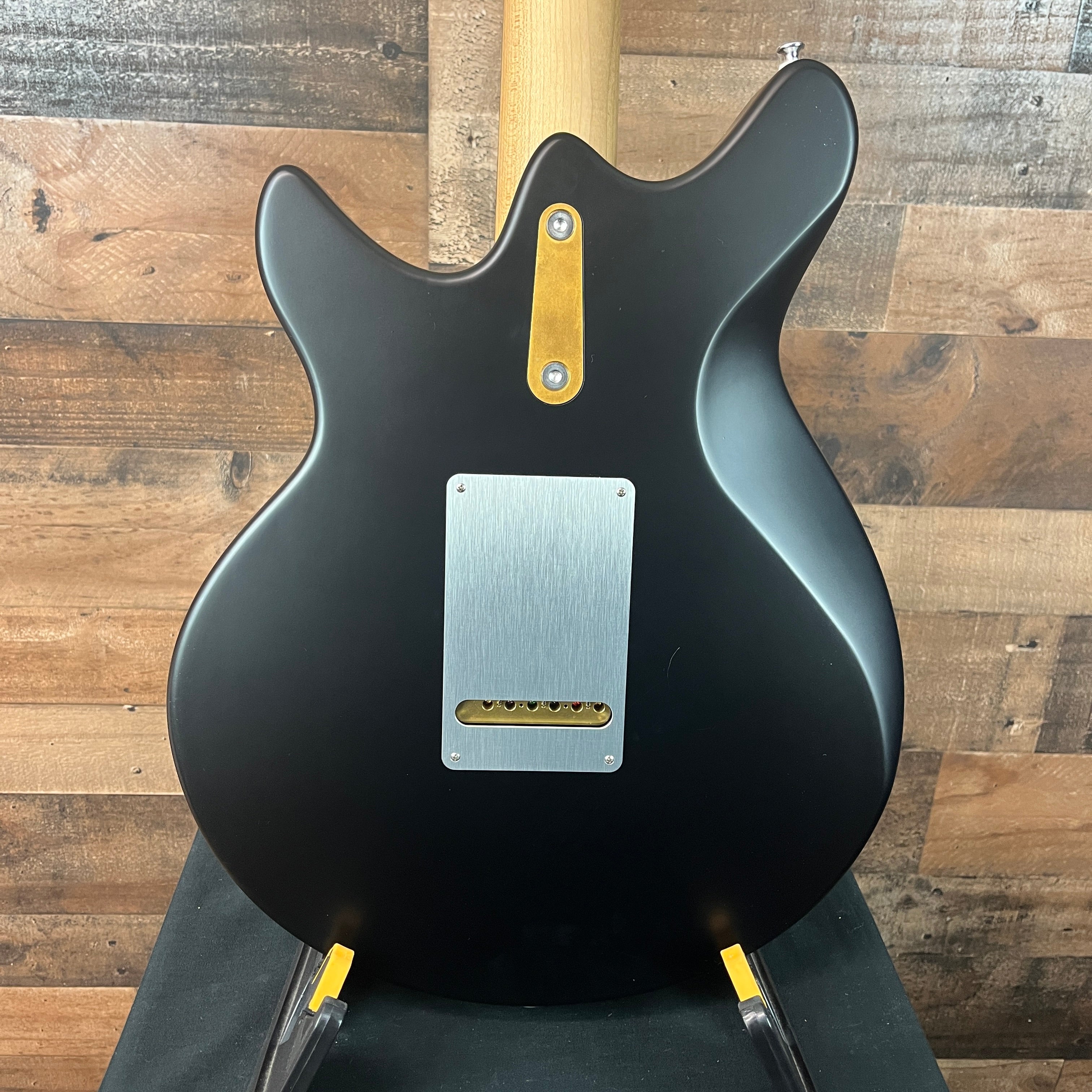 Eastman Guitars Fullertone DC'62 Electric Guitar - Moss Black, 781