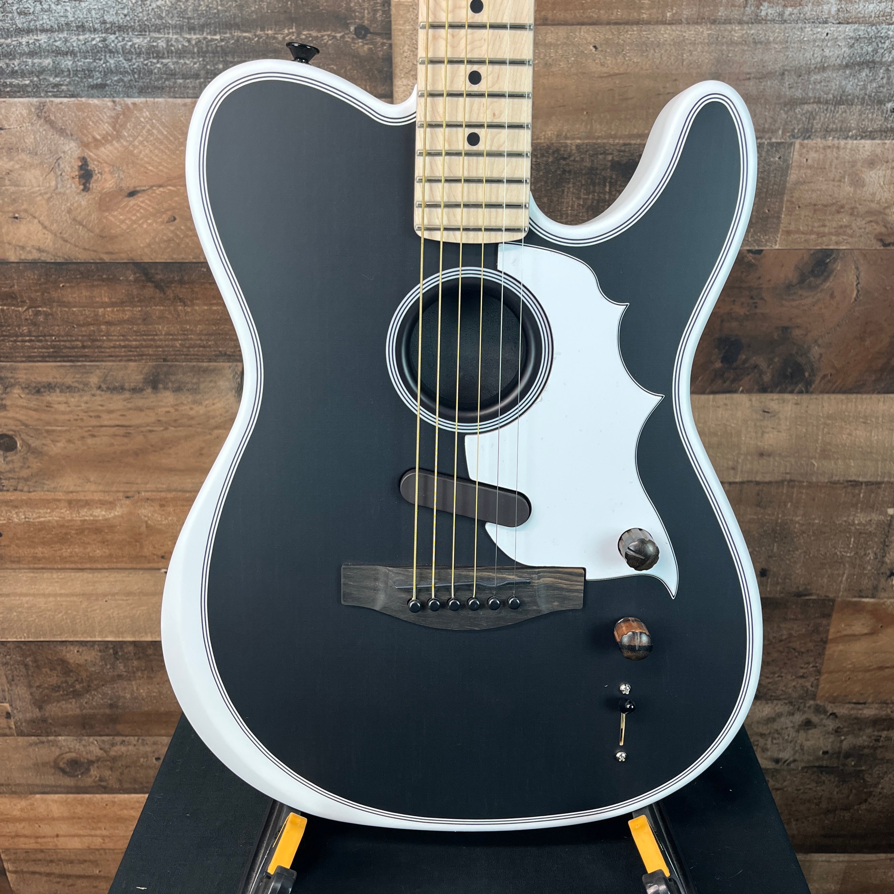 Fender Jack White Signature Triplesonic Acoustasonic Telecaster Satin Arctic White with Black Top,113