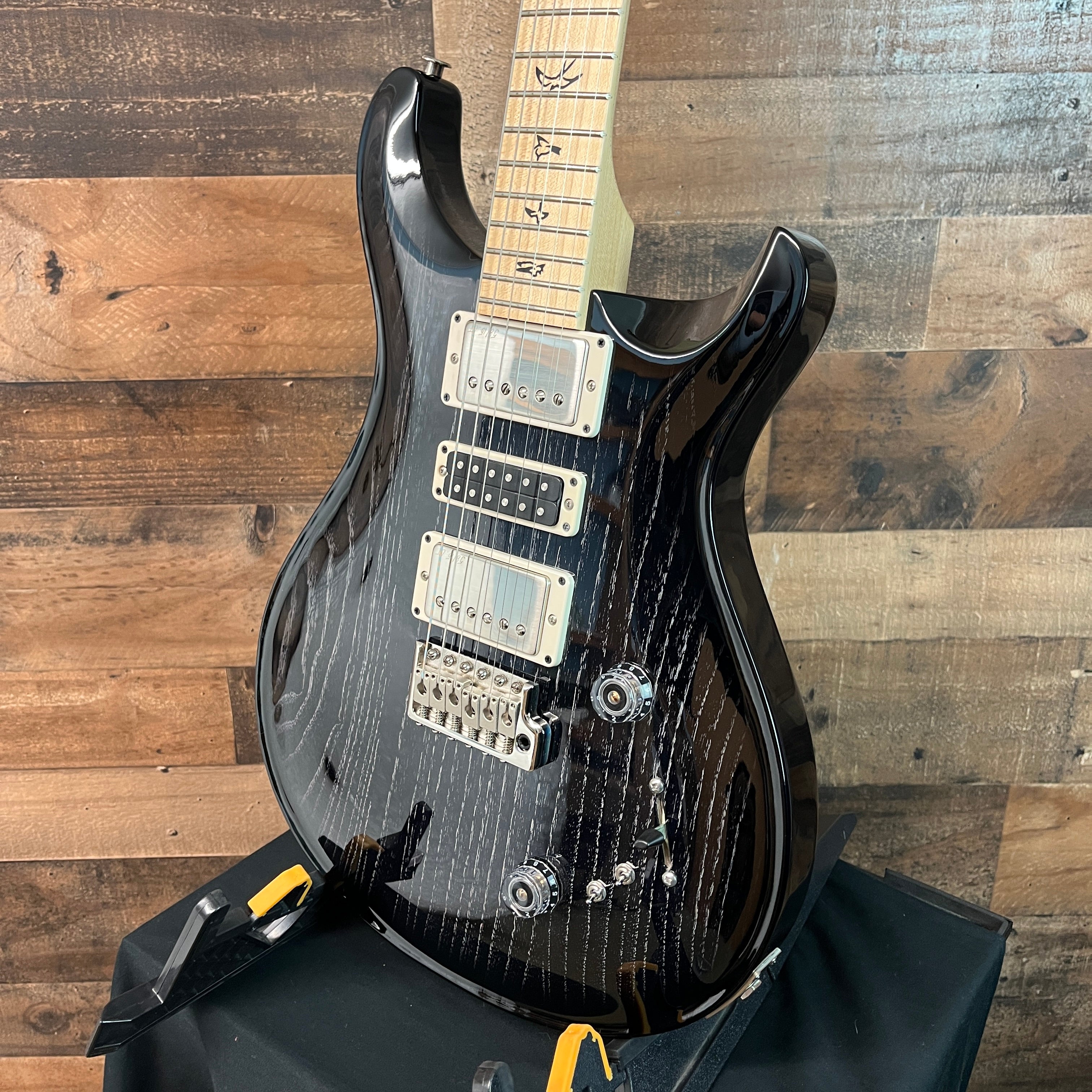 PRS Swamp Ash Special Electric Guitar - Black Doghair Smokeburst, 901