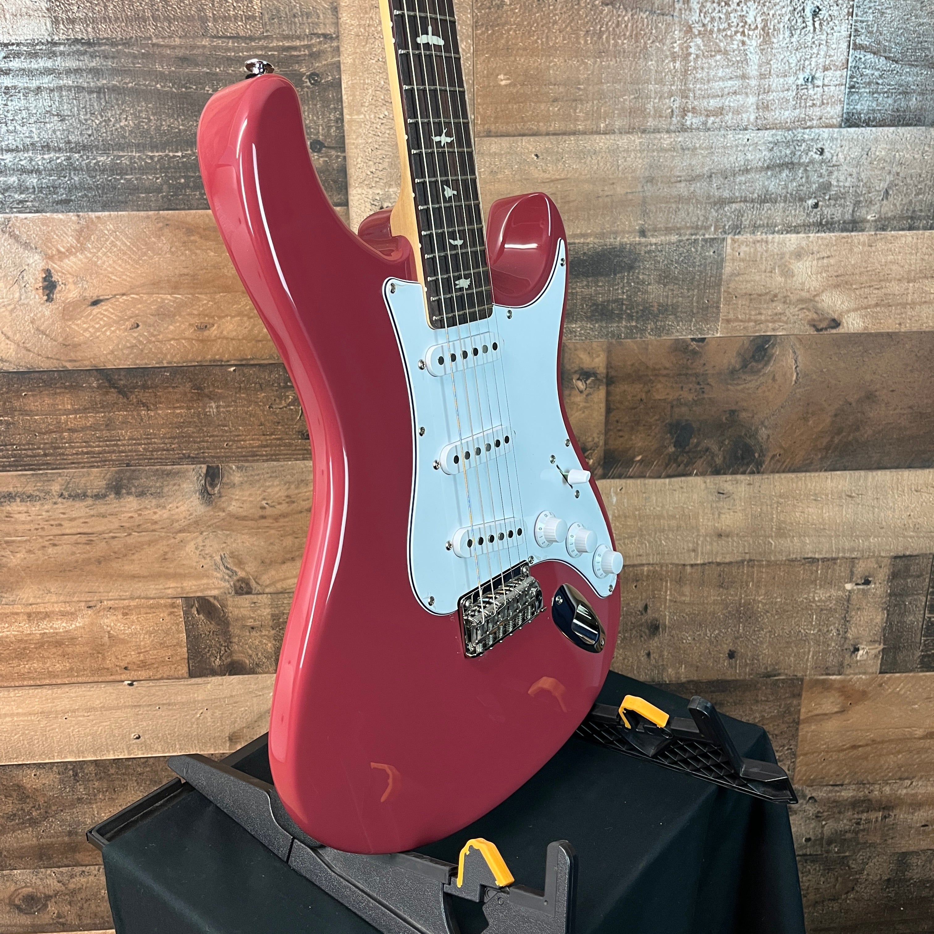 PRS SE Silver Sky, Derby Red, Gig Bag, 929