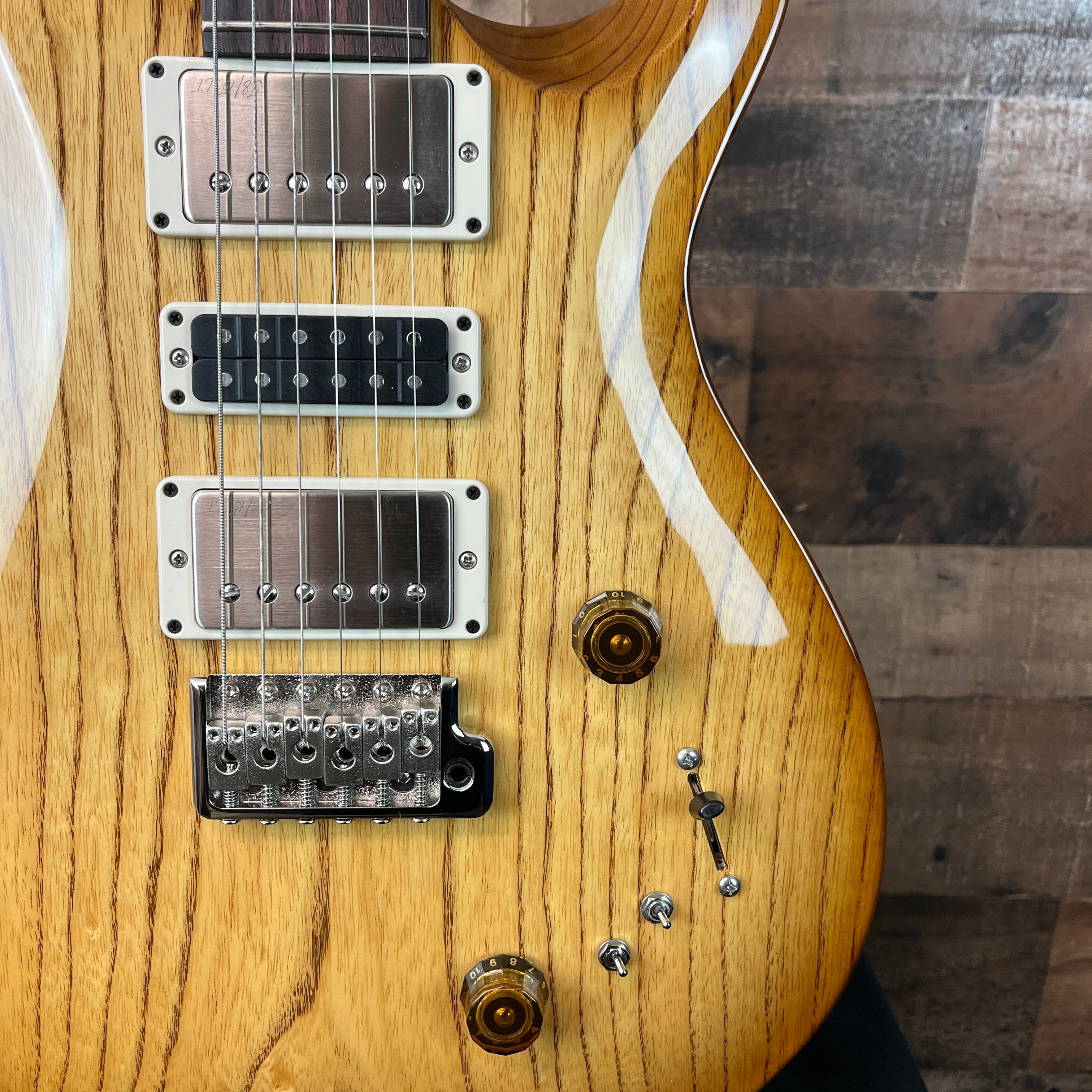 PRS Swamp Ash Special Electric Guitar - Vintage Natural, 217