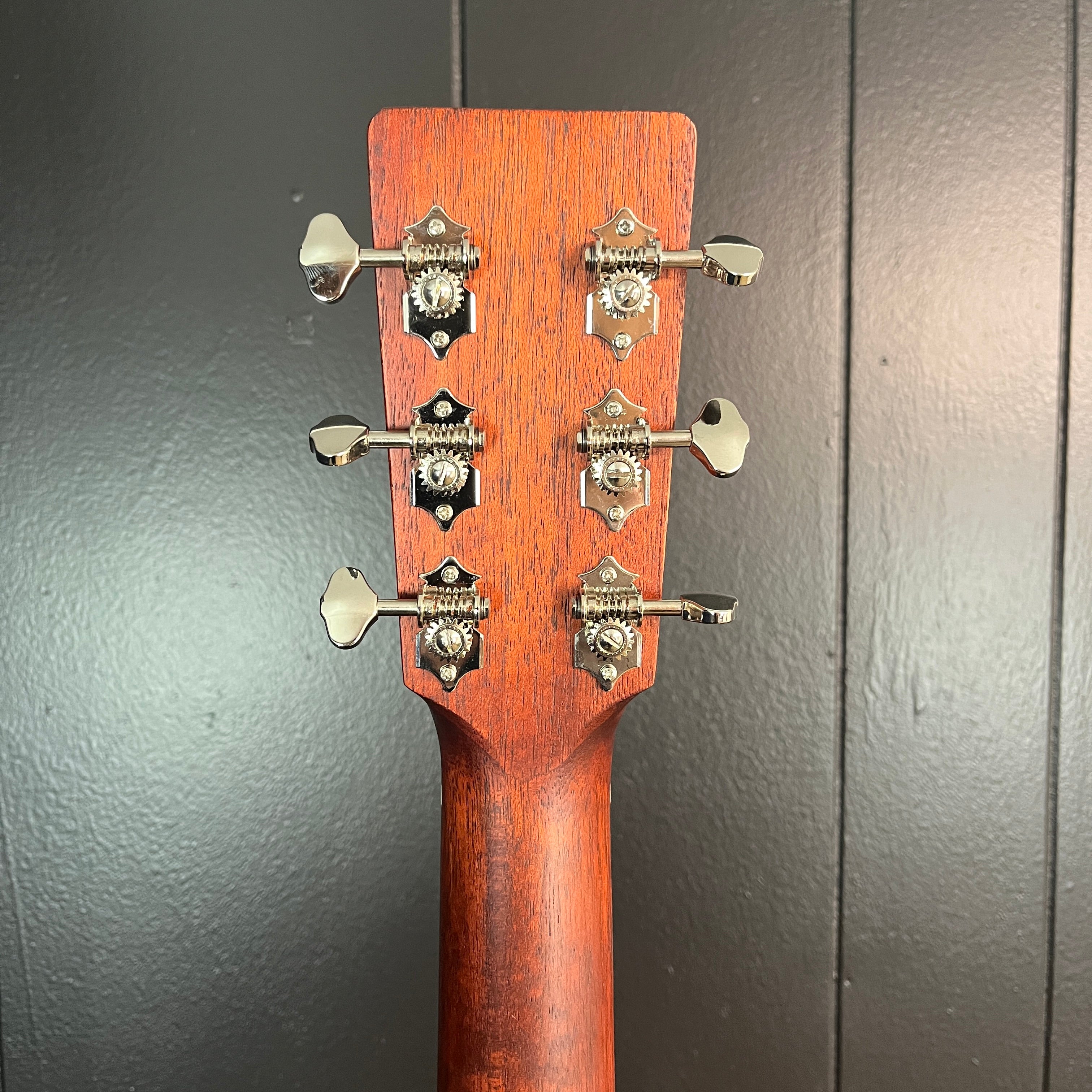 Eastman Guitars E1D Dreadnought Acoustic Guitar, Natural, Gig Bag, 643
