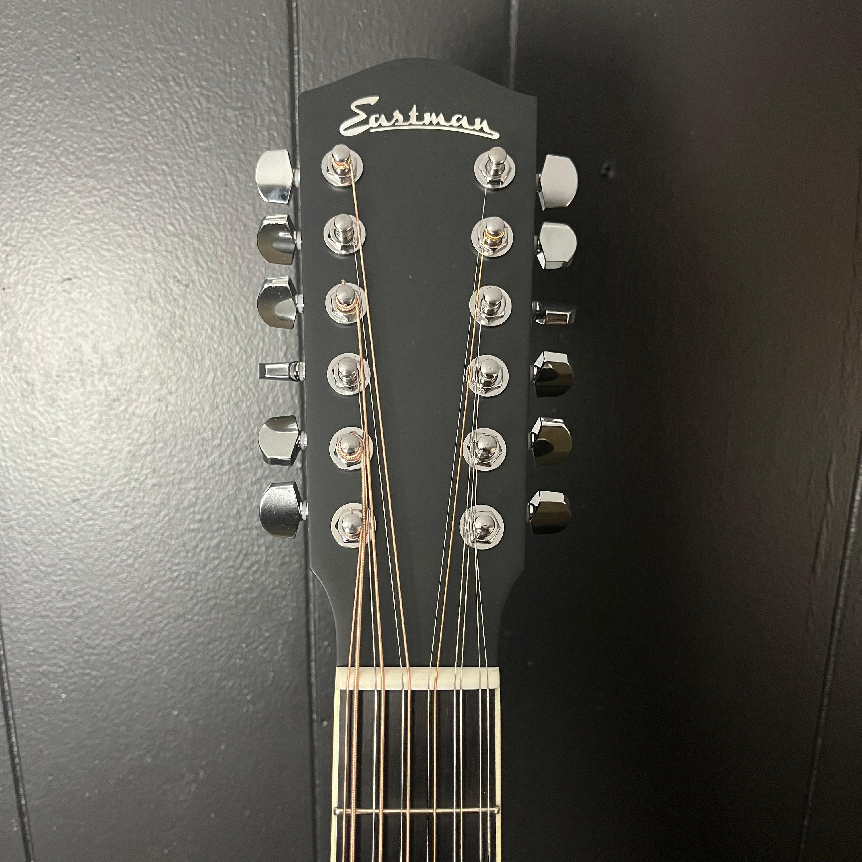 Eastman AC330E-12-SB, 12 String Acoustic Electric Guitar, Sunburst, Hard Case, 341