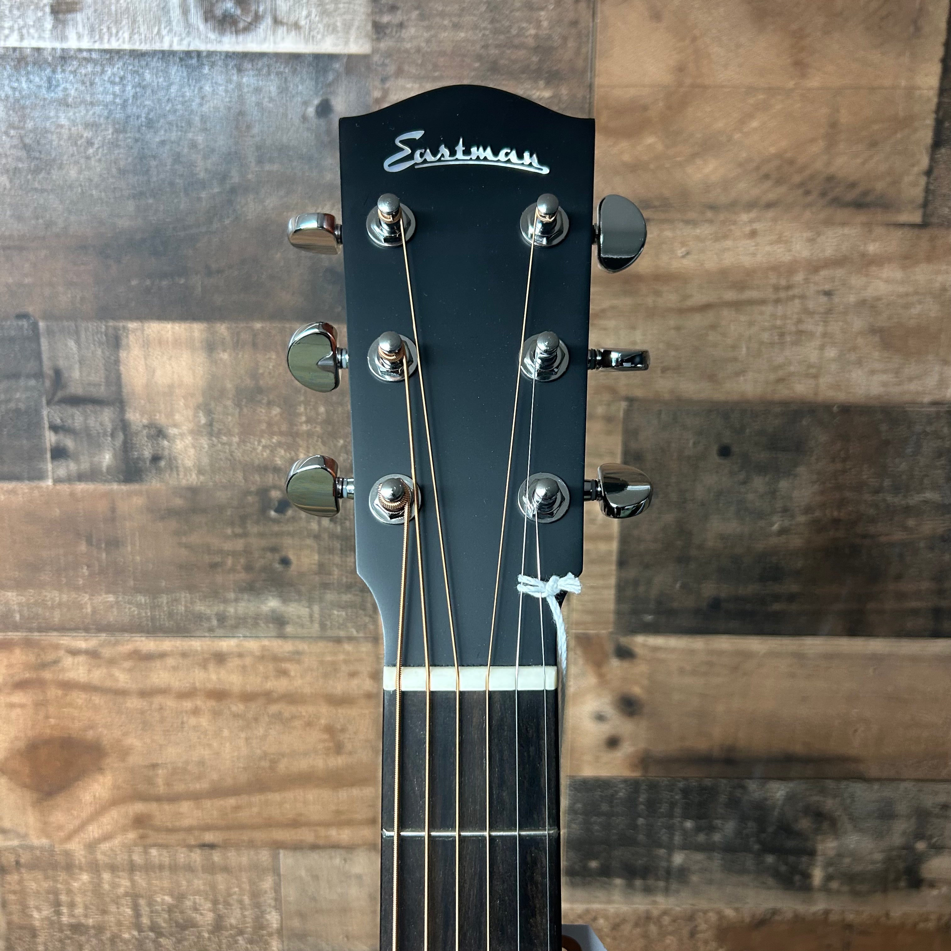 Eastman AC122-2CE Natural