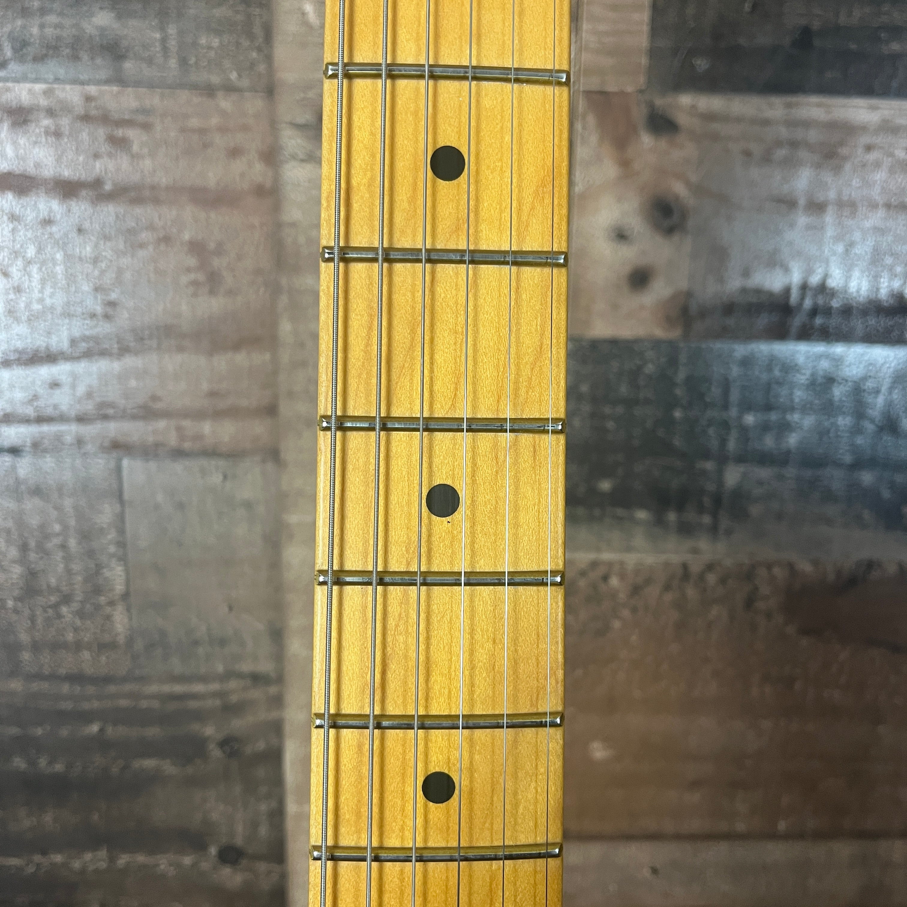 Fender American Professional Classic Hotshot Telecaster, 3-Color Sunburst, Gig Bag, 591