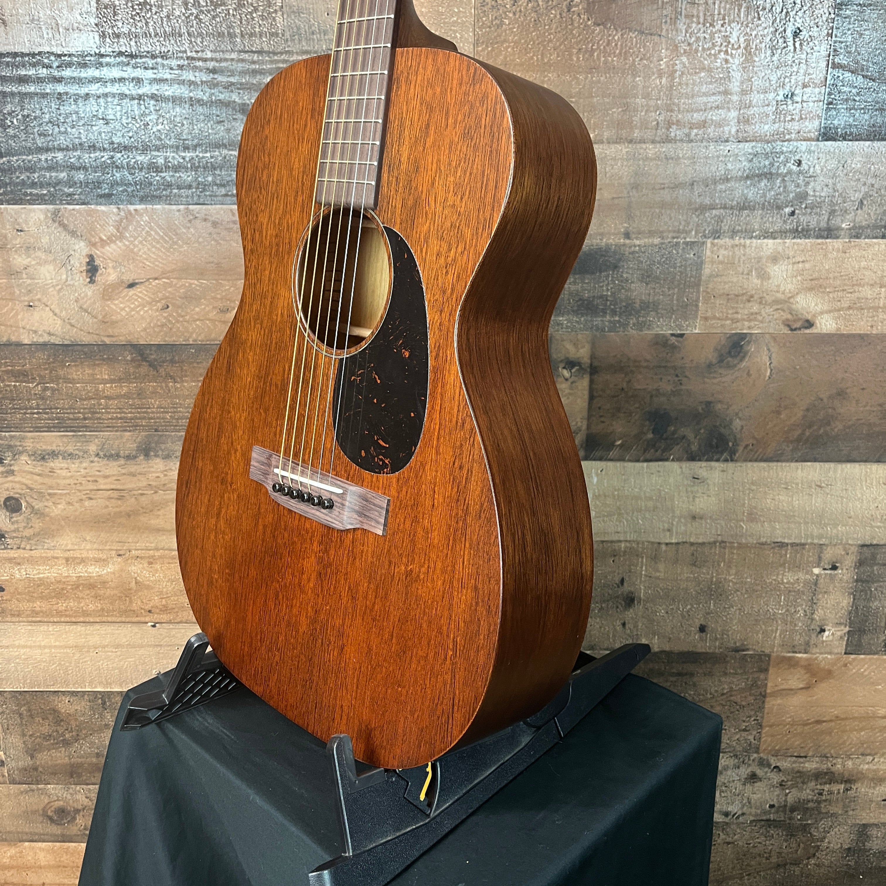 Martin 0015M Acoustic Guitar - Satin Natural Mahogany #178