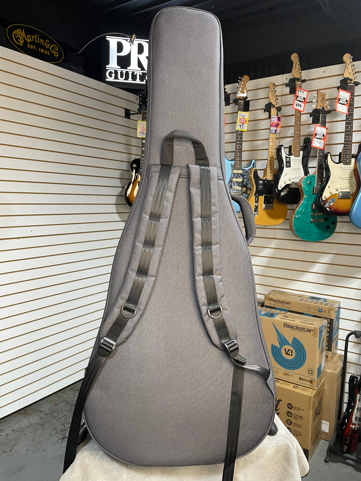 Martin Road Series DC-10E Modern Black
