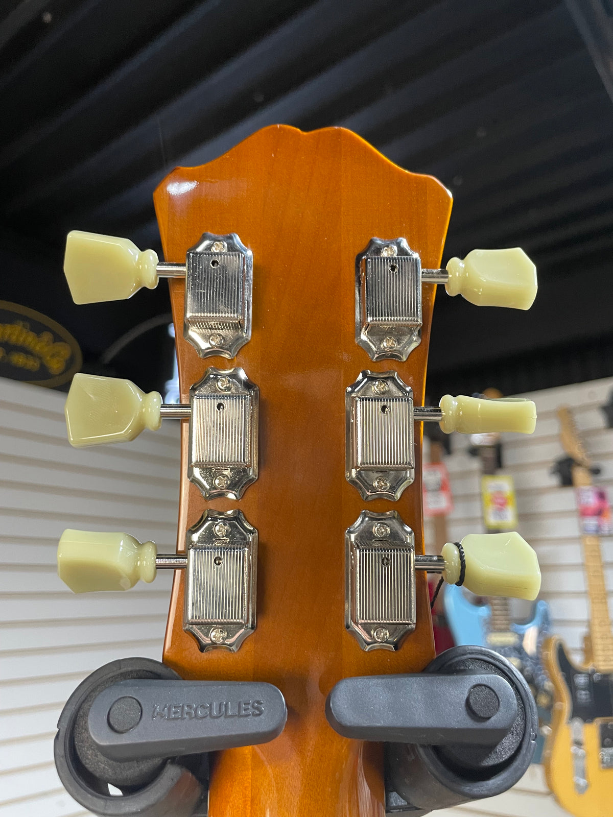 Eastman T484 Thinline Semi-Hollowbody Goldburst