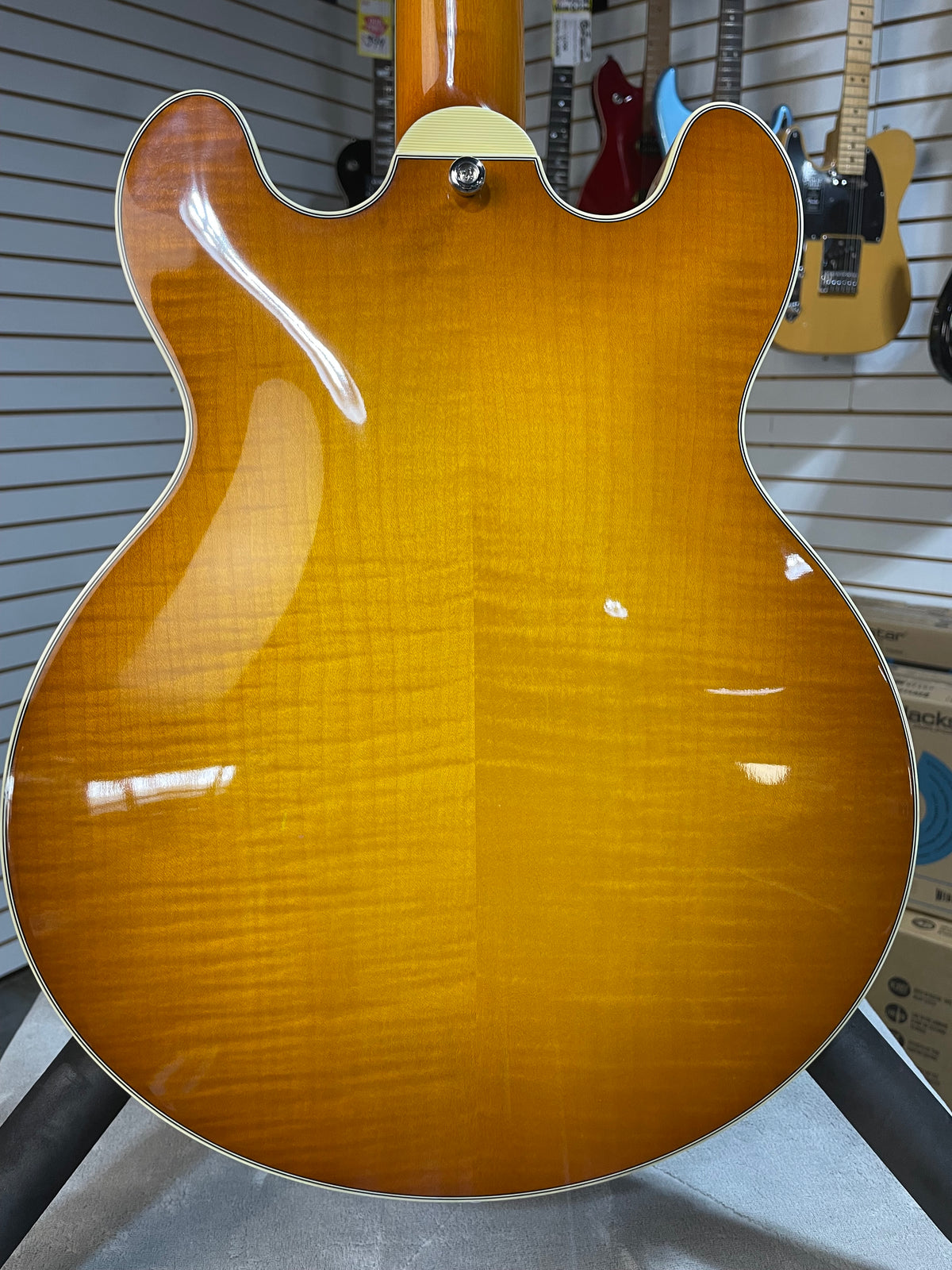 Eastman T484 Thinline Semi-Hollowbody Goldburst
