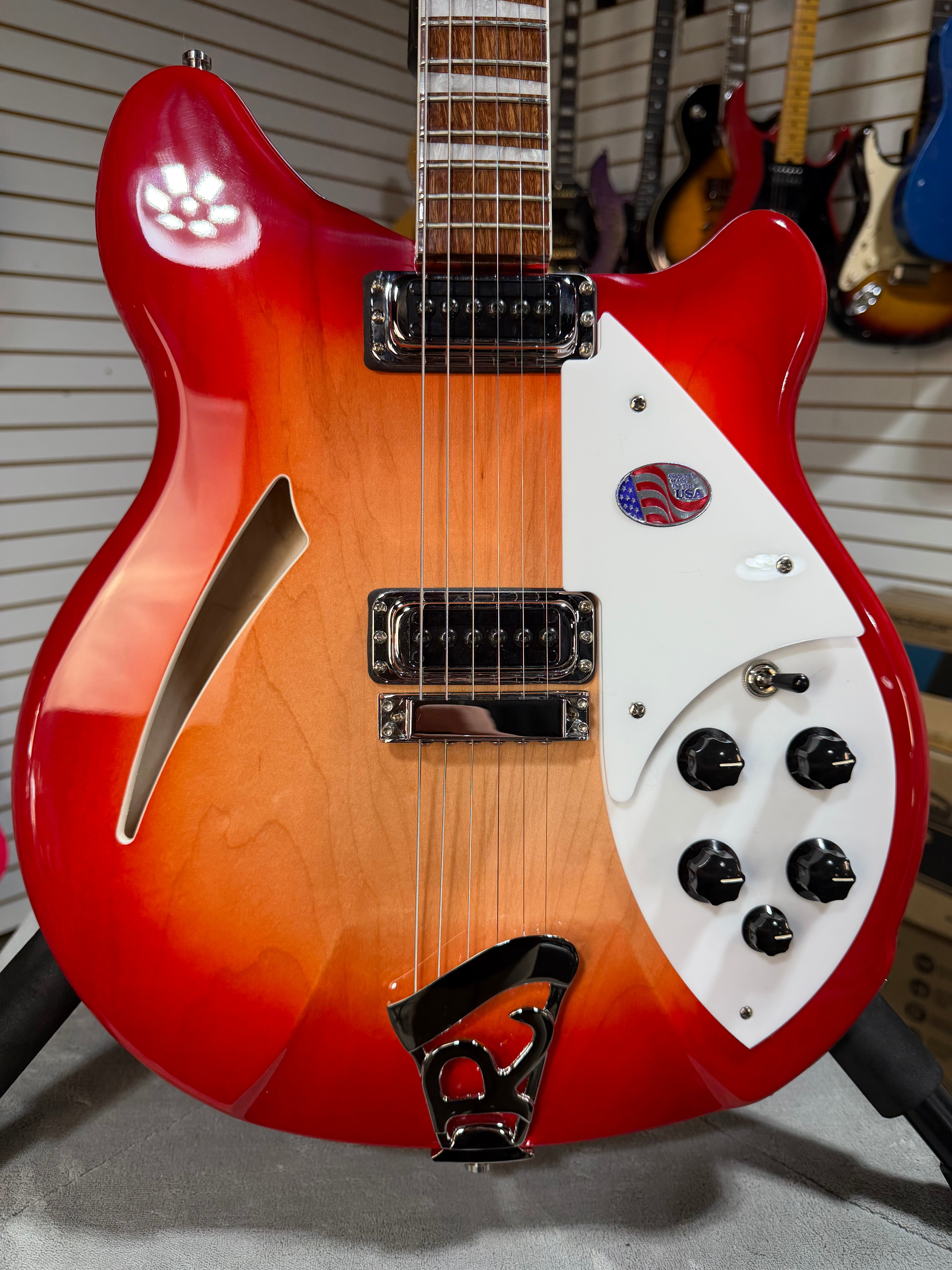 Rickenbacker 360 Fireglo