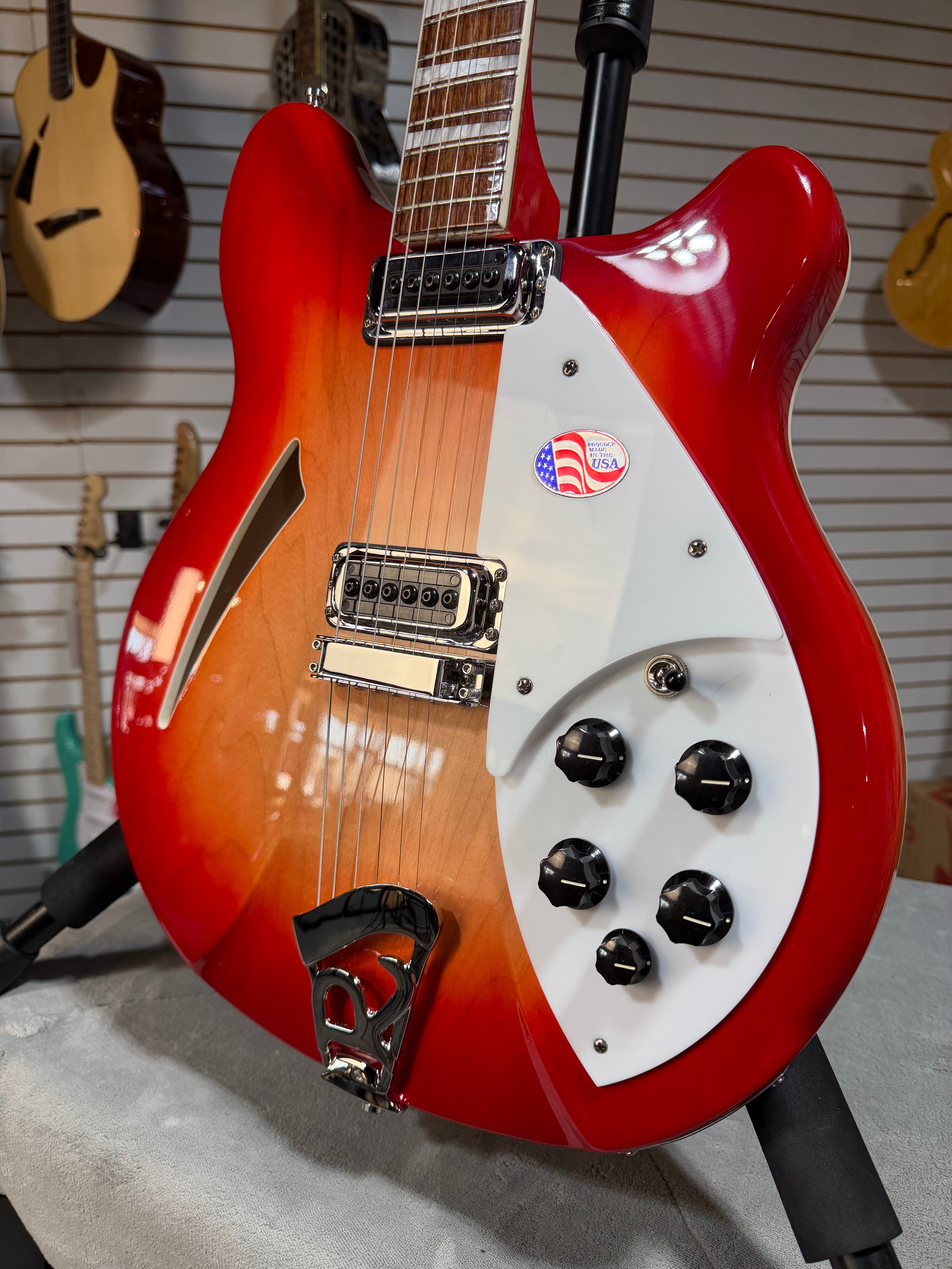 Rickenbacker 360 Fireglo