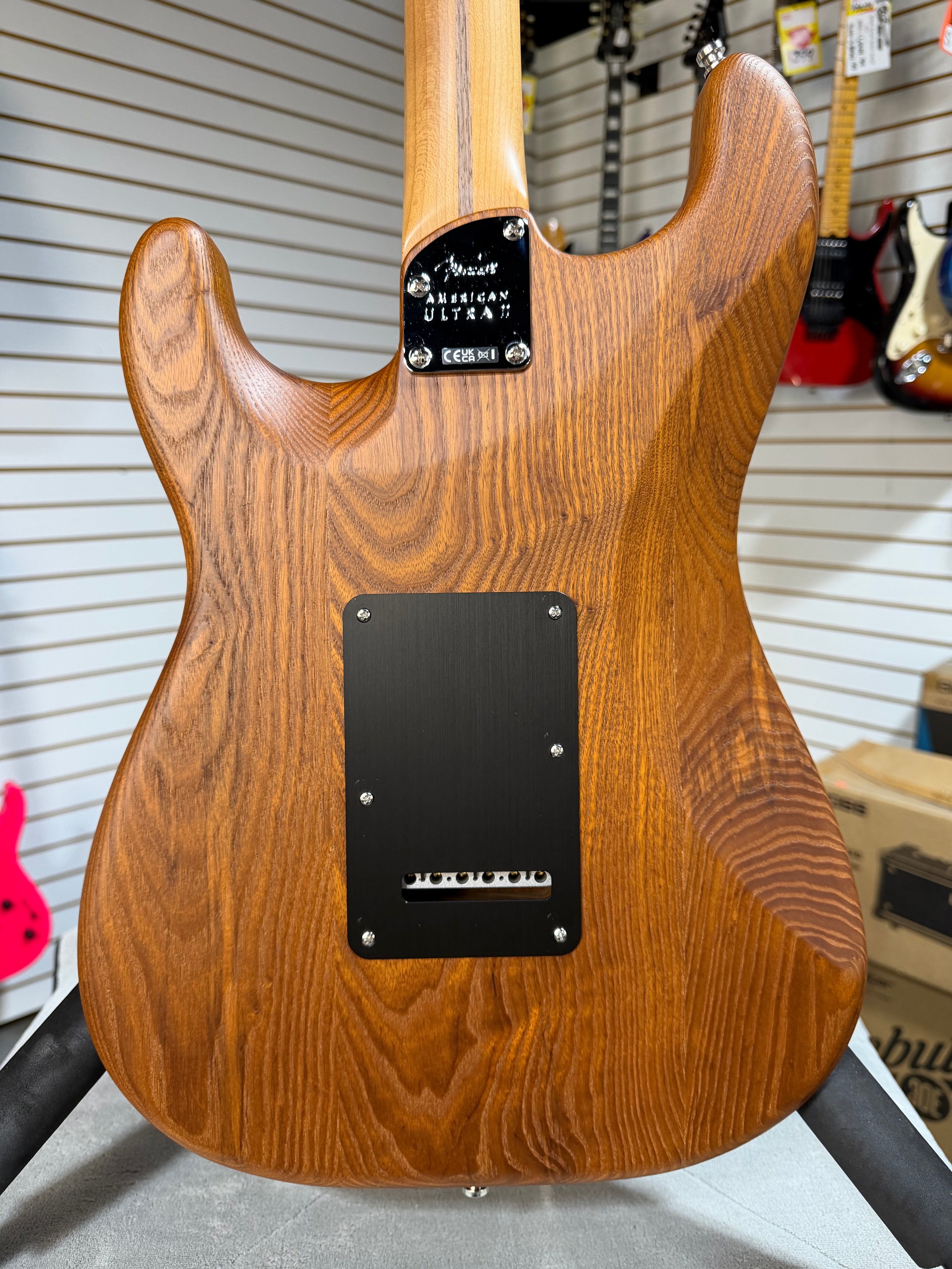 Fender Limited Edition American Ultra II Stratocaster HSS Natural