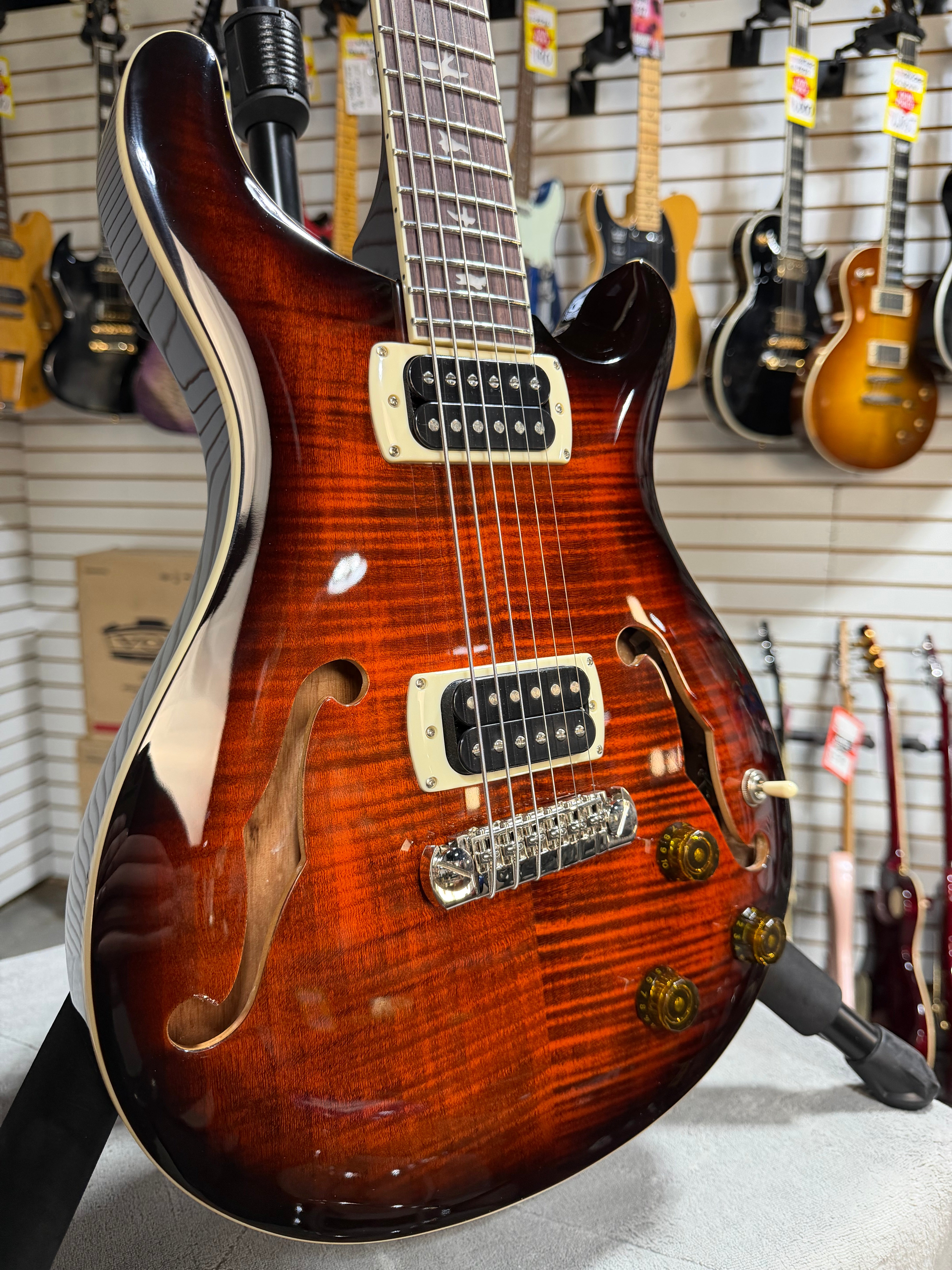 PRS SE Ed Sheeran Signature Hollowbody I Piezo Baritone Orange Tiger Smokeburst