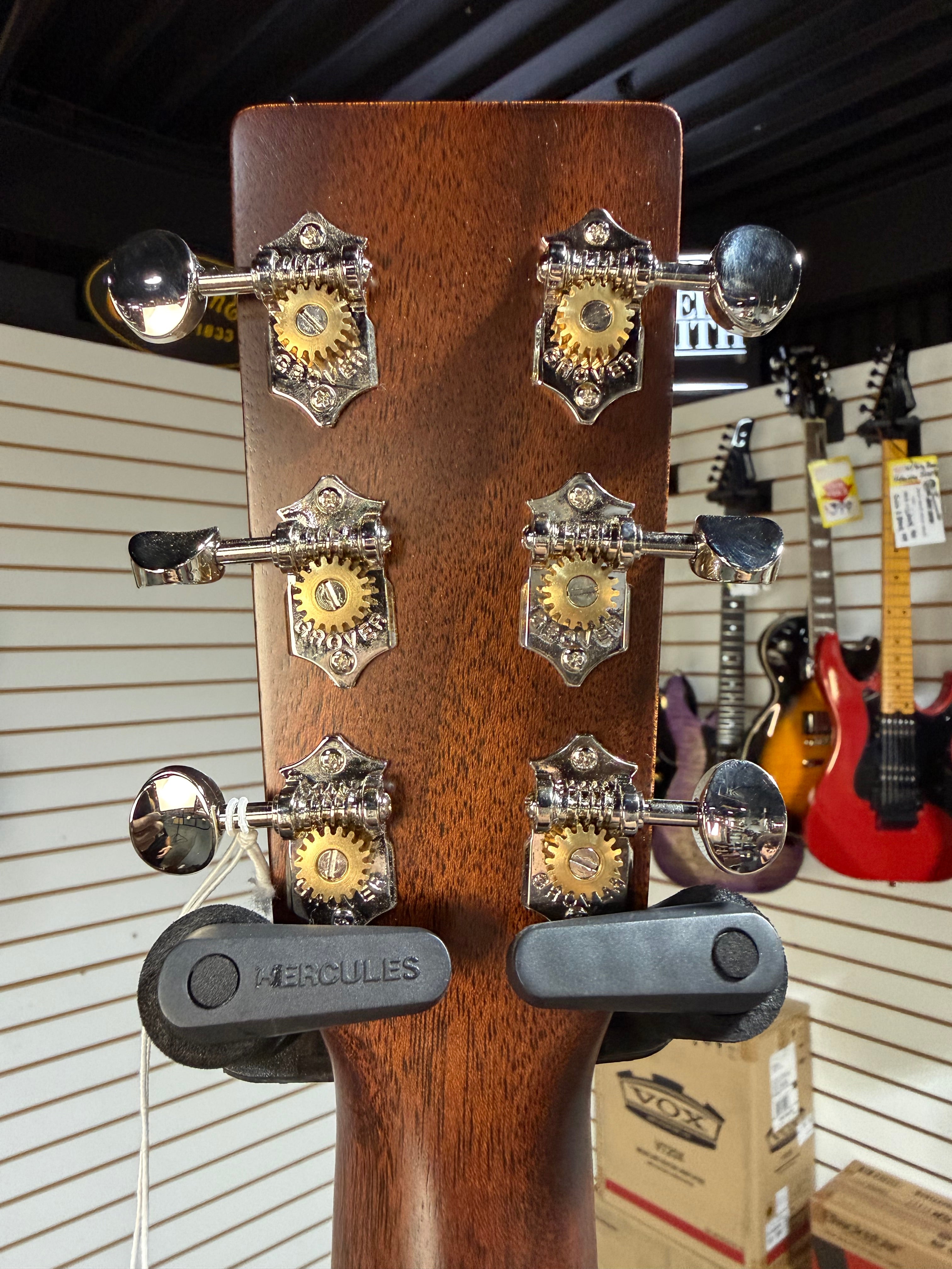 Martin 0010E Retro Joe Bonamassa Left Handed Sunburst