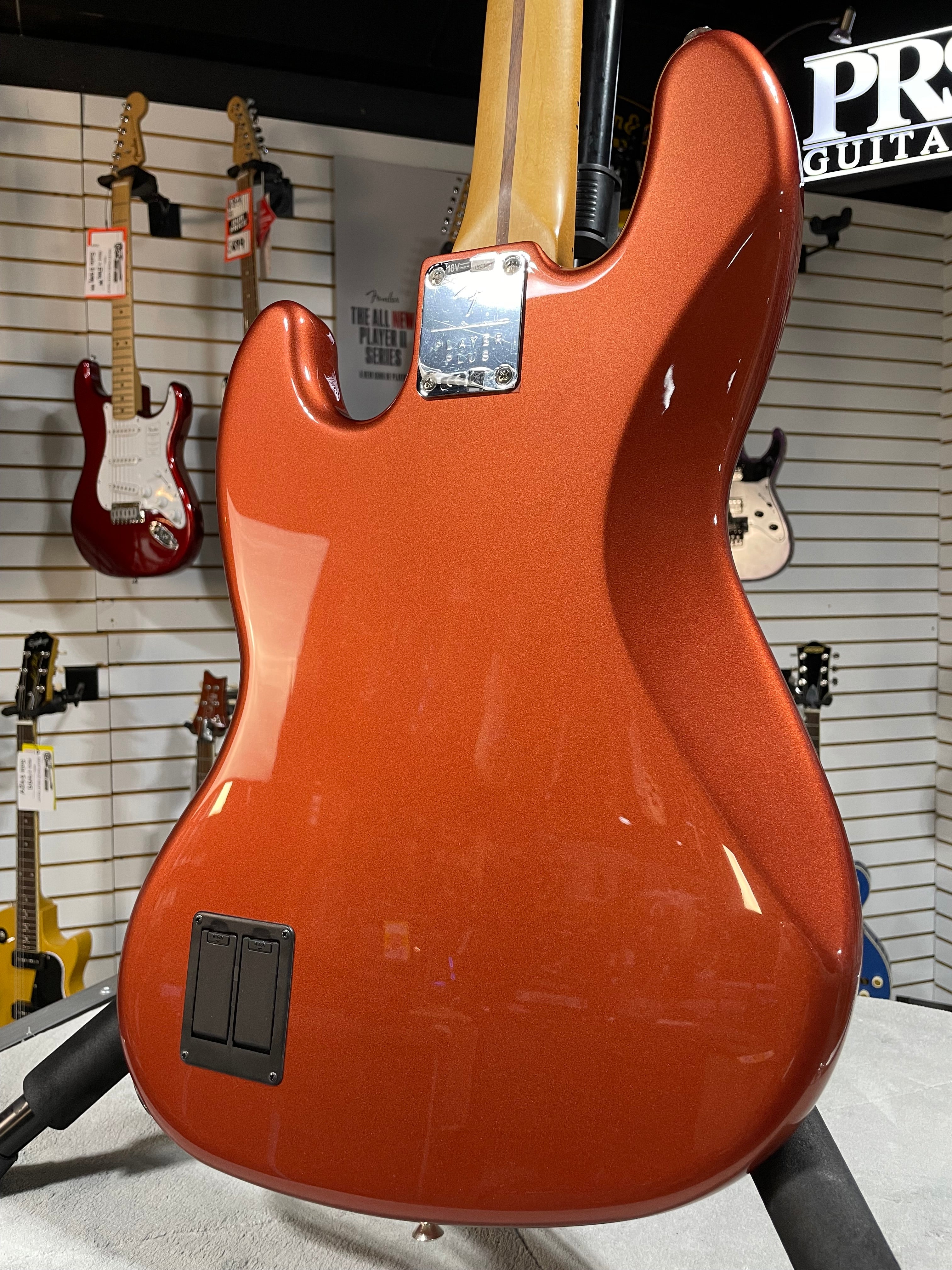 Player Plus Active Jazz Bass - Aged Candy Apple Red #231 GET PLEK'D!