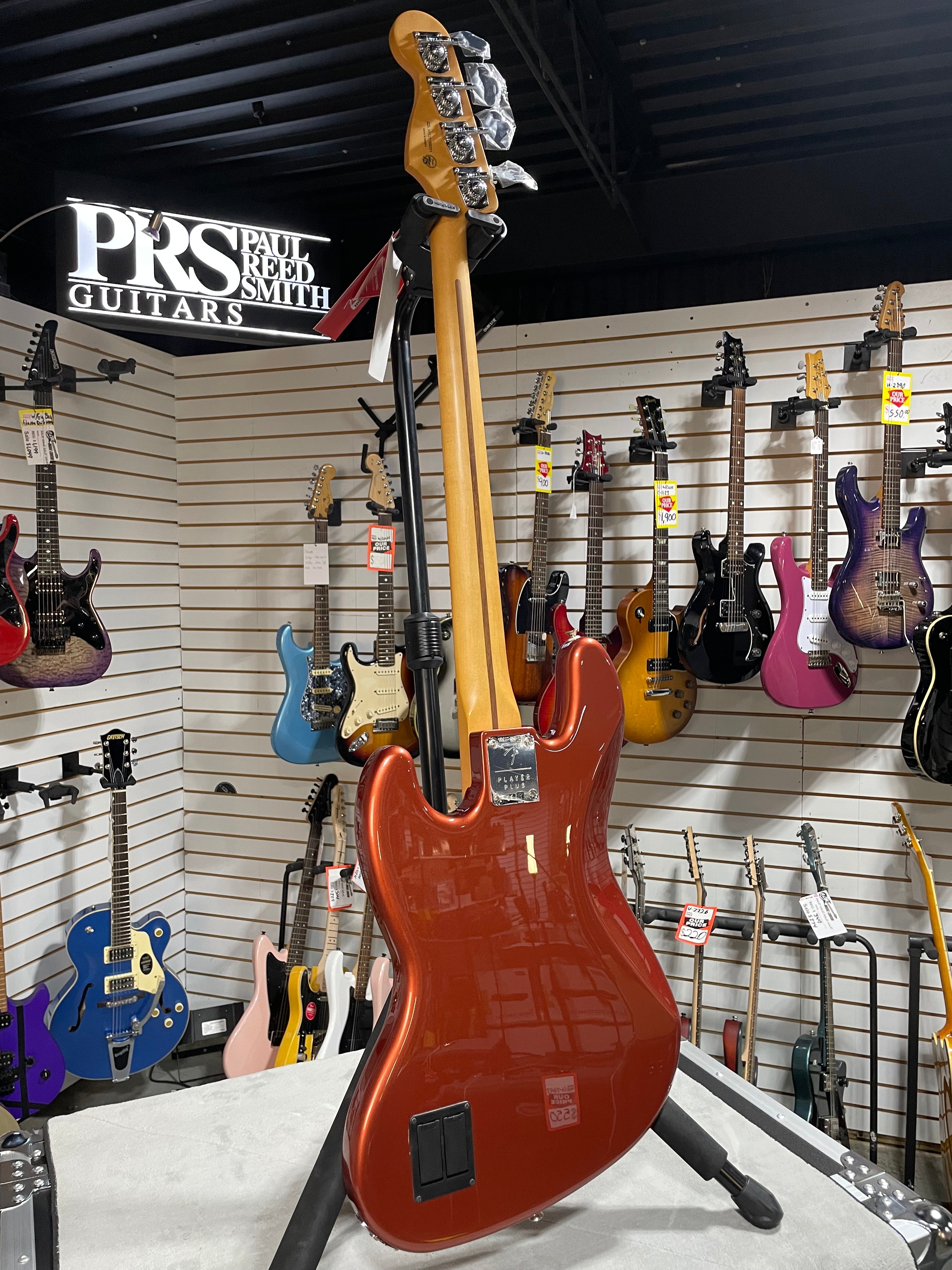 Player Plus Active Jazz Bass - Aged Candy Apple Red #231 GET PLEK'D!