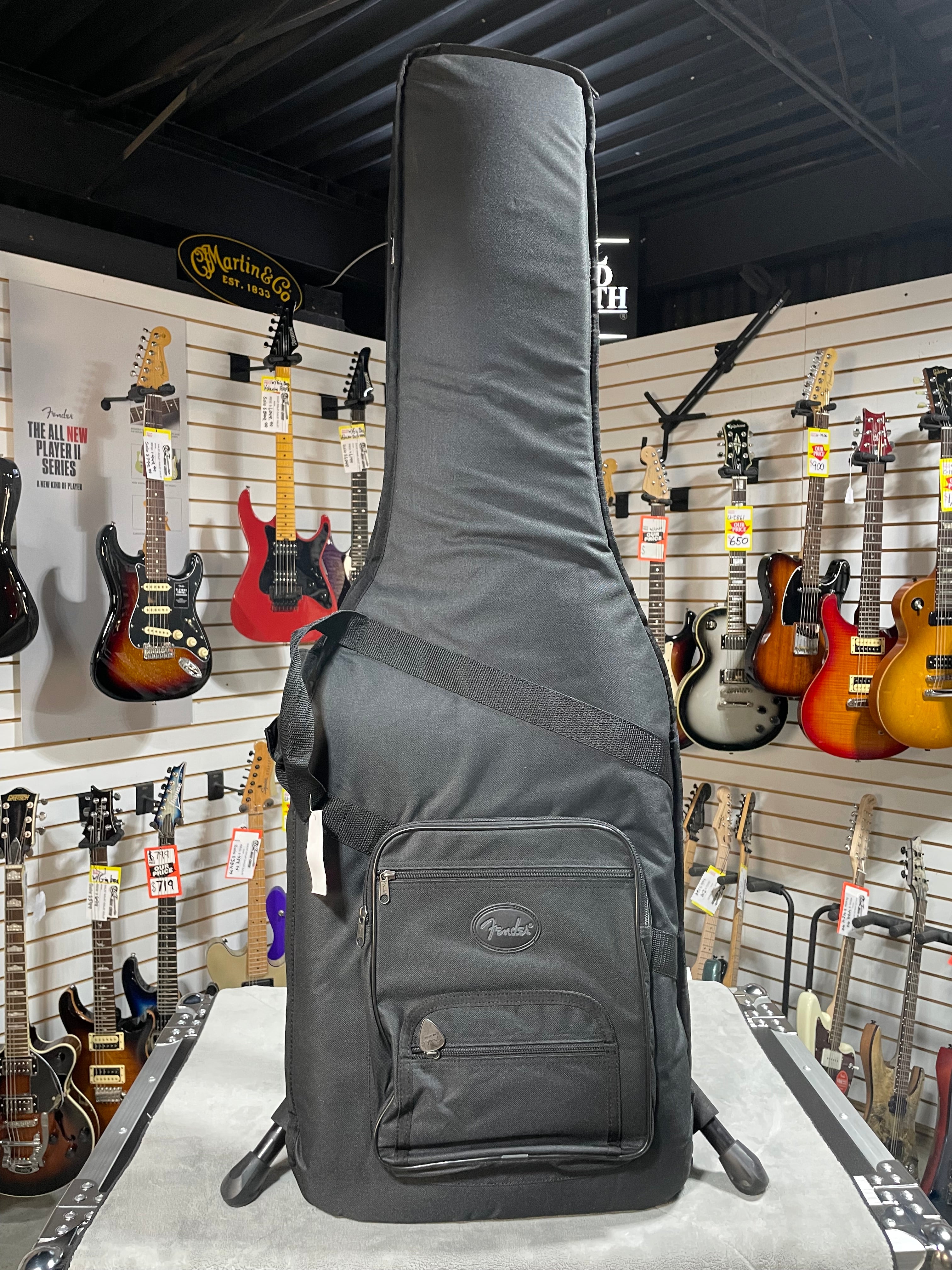 Player Plus Active Jazz Bass - Aged Candy Apple Red #231 GET PLEK'D!