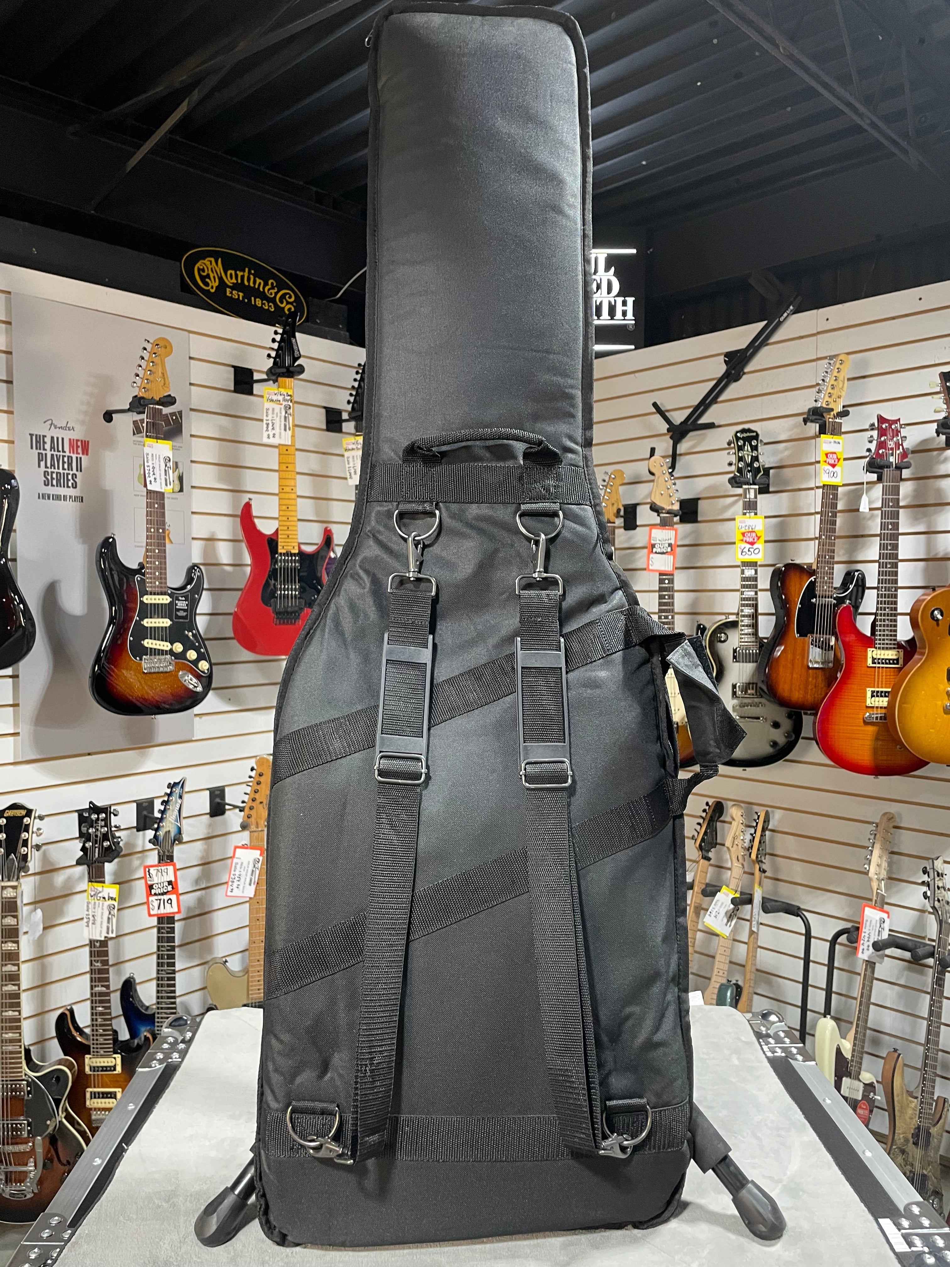 Player Plus Active Jazz Bass - Aged Candy Apple Red #231 GET PLEK'D!