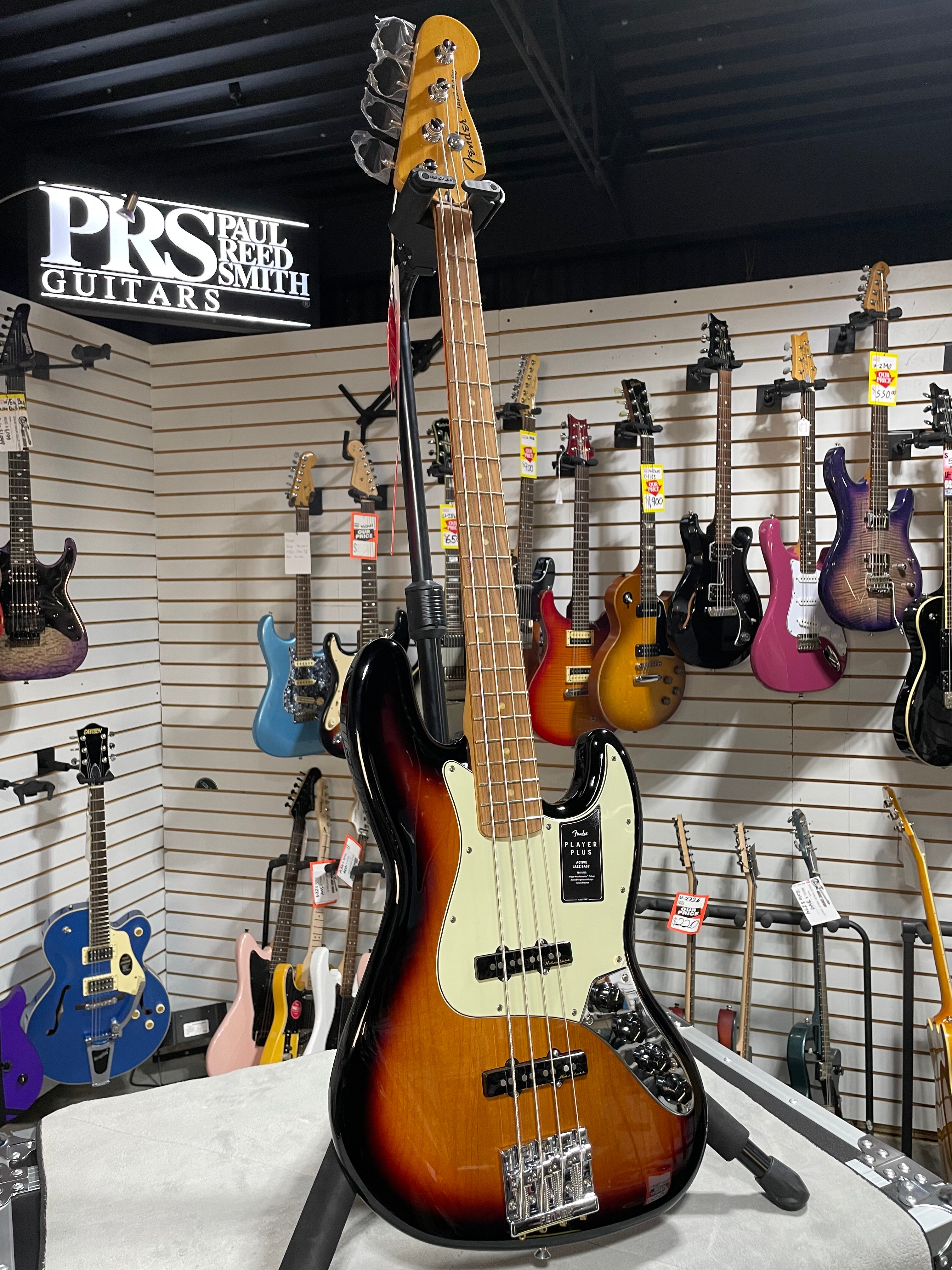 Player Plus Active Jazz Bass - 3-Tone Sunburst w/Pau Ferro Fretboard #475 GET PLEK'D!