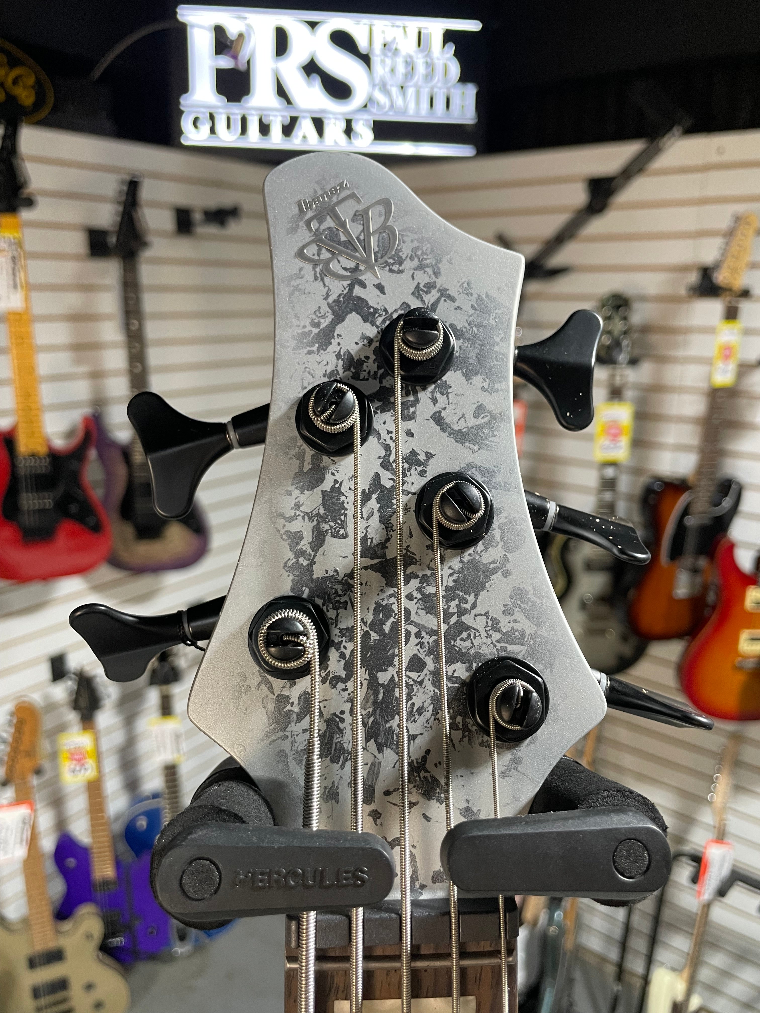 Ibanez 25th-Anniversary BTB Silver Blizzard Matte