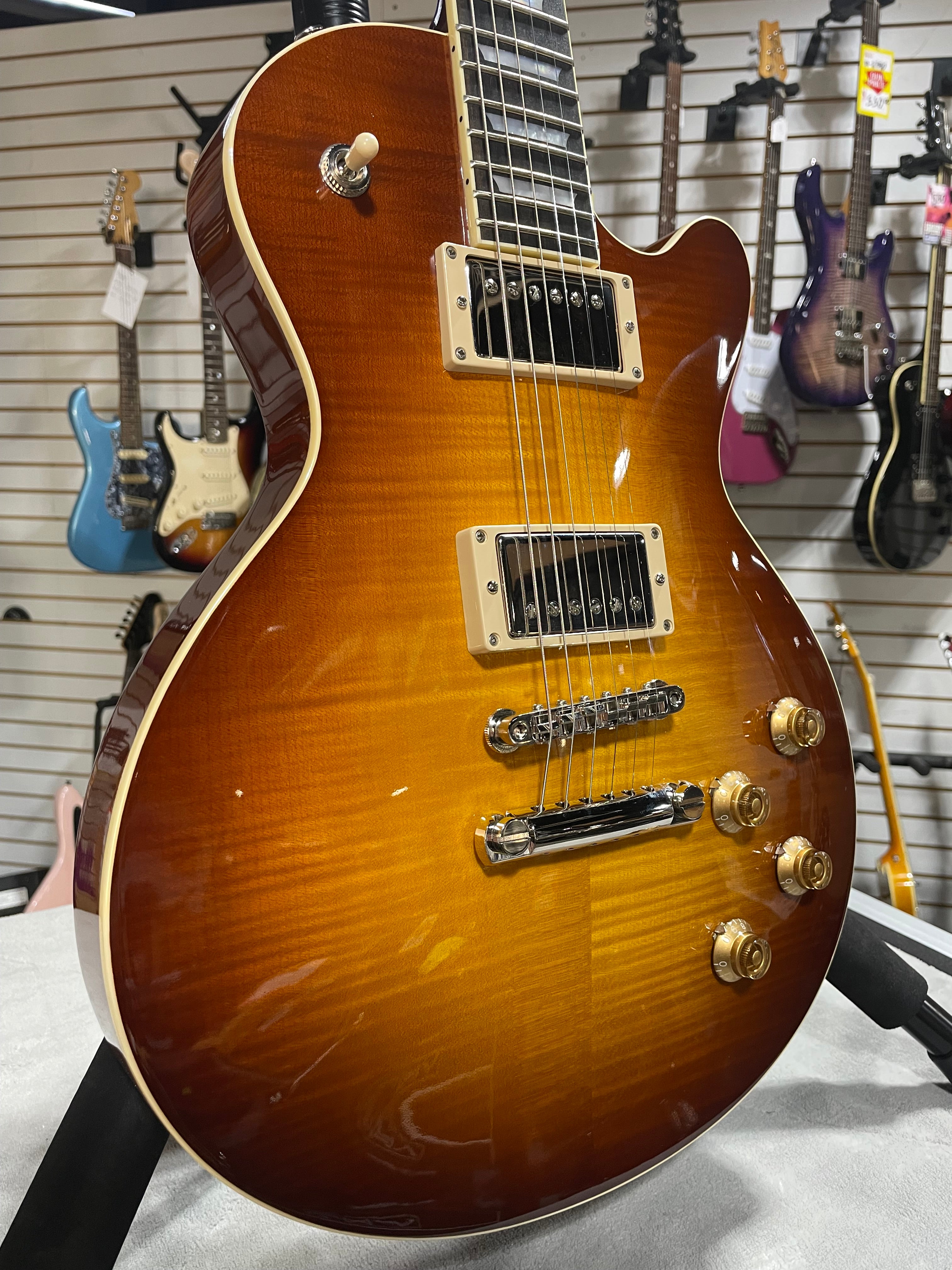 Eastman SB59-GB Electric Guitar - Goldburst w/OHSC & PLEK*D #309