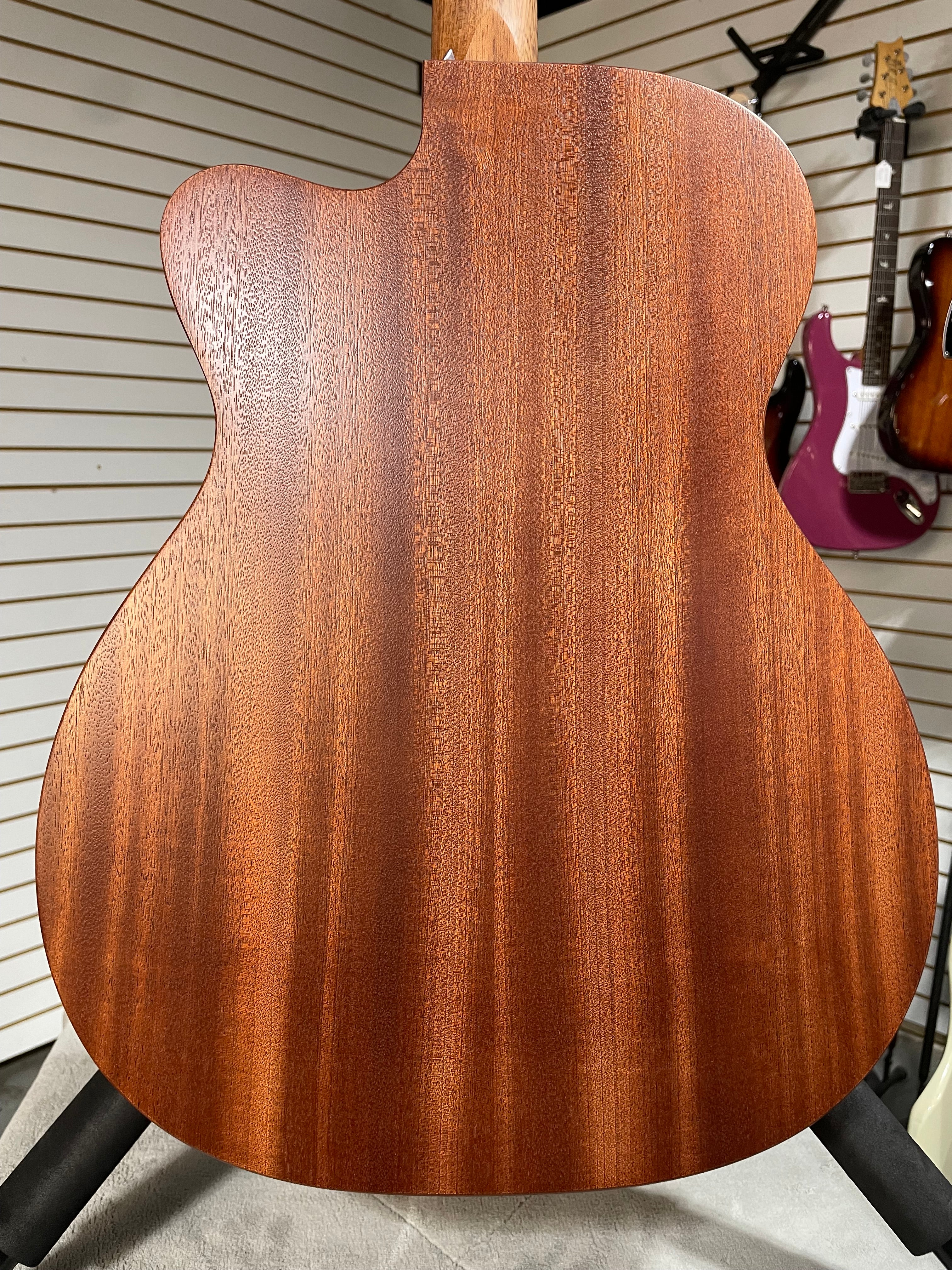 Martin 000C JR-10E Acoustic Guitar - Natural & PLEK*D